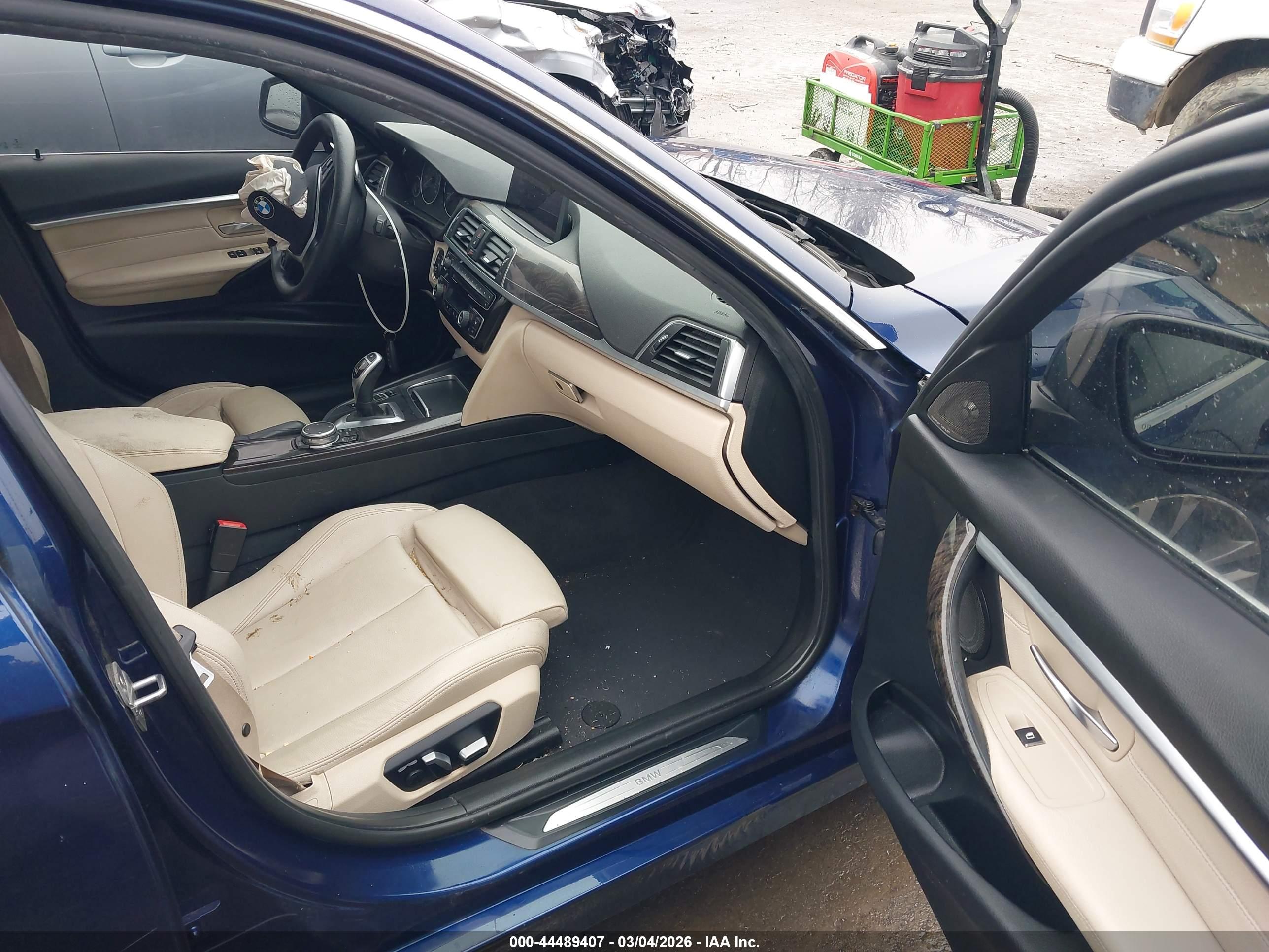 BMW 328I image 5