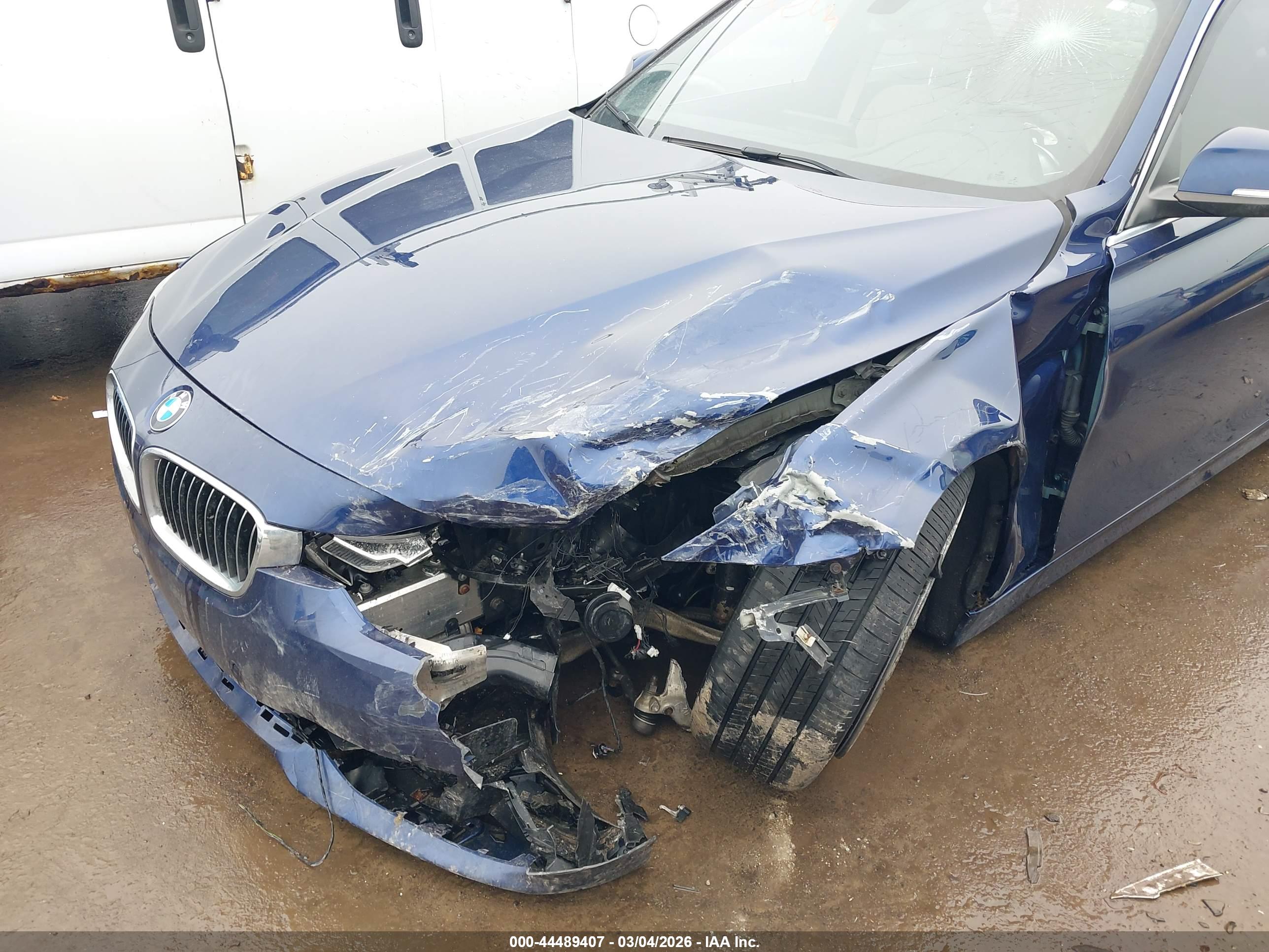 BMW 328I image 6