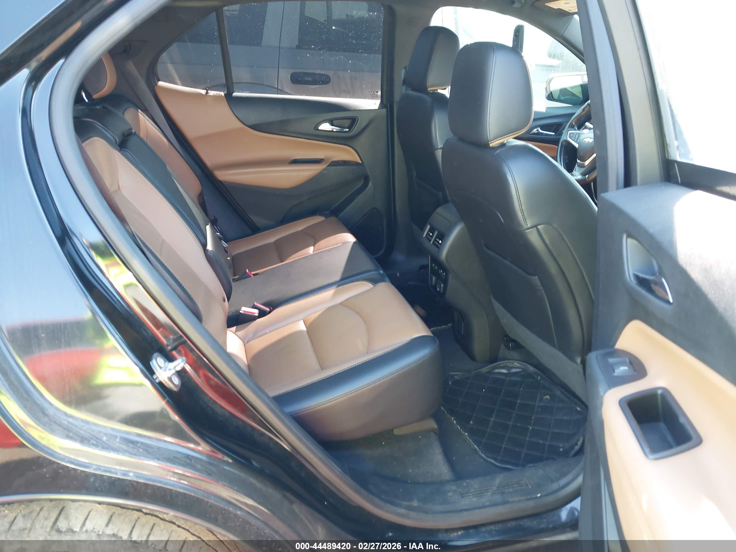 CHEVROLET EQUINOX image 8