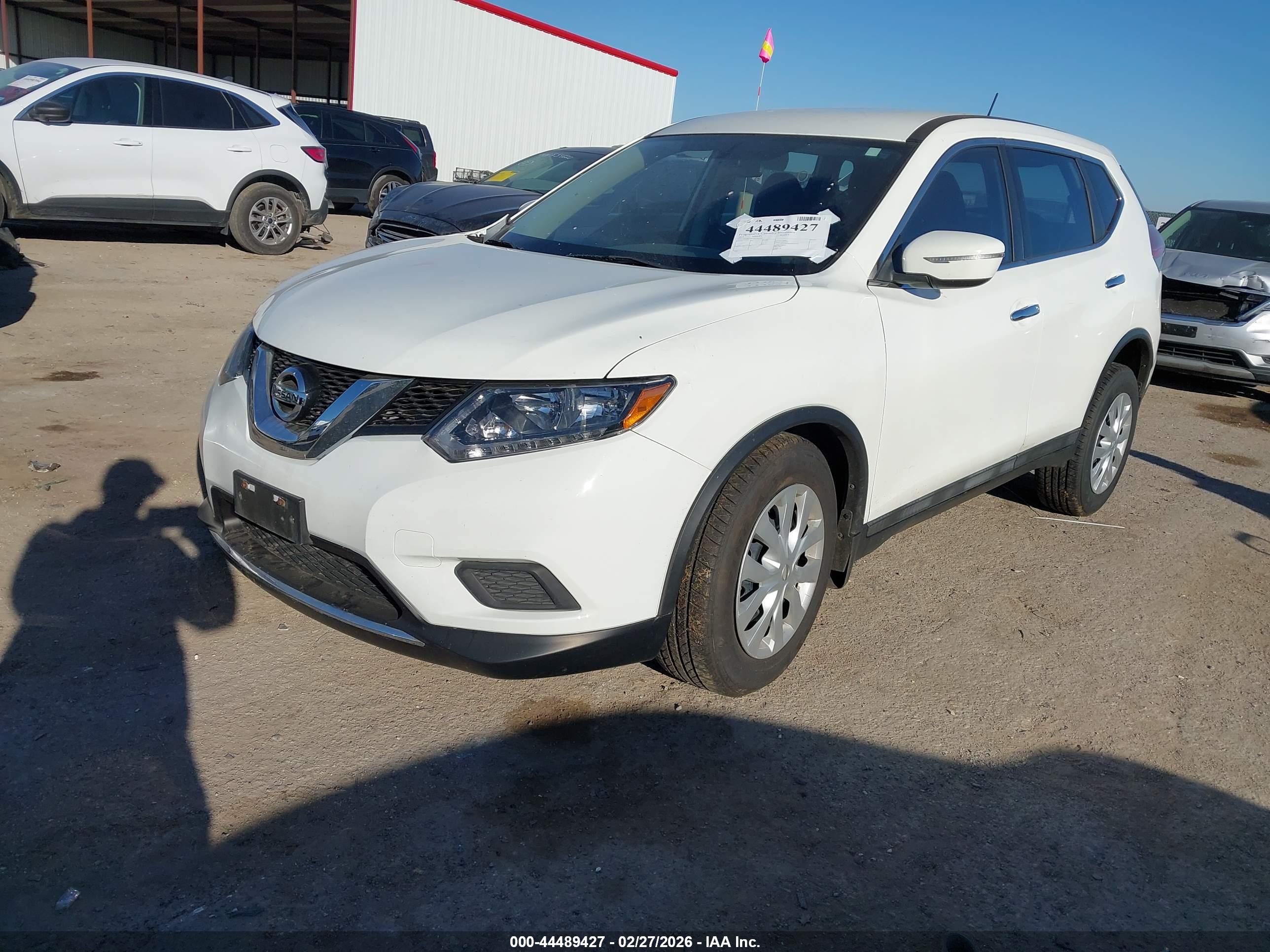NISSAN ROGUE image 2