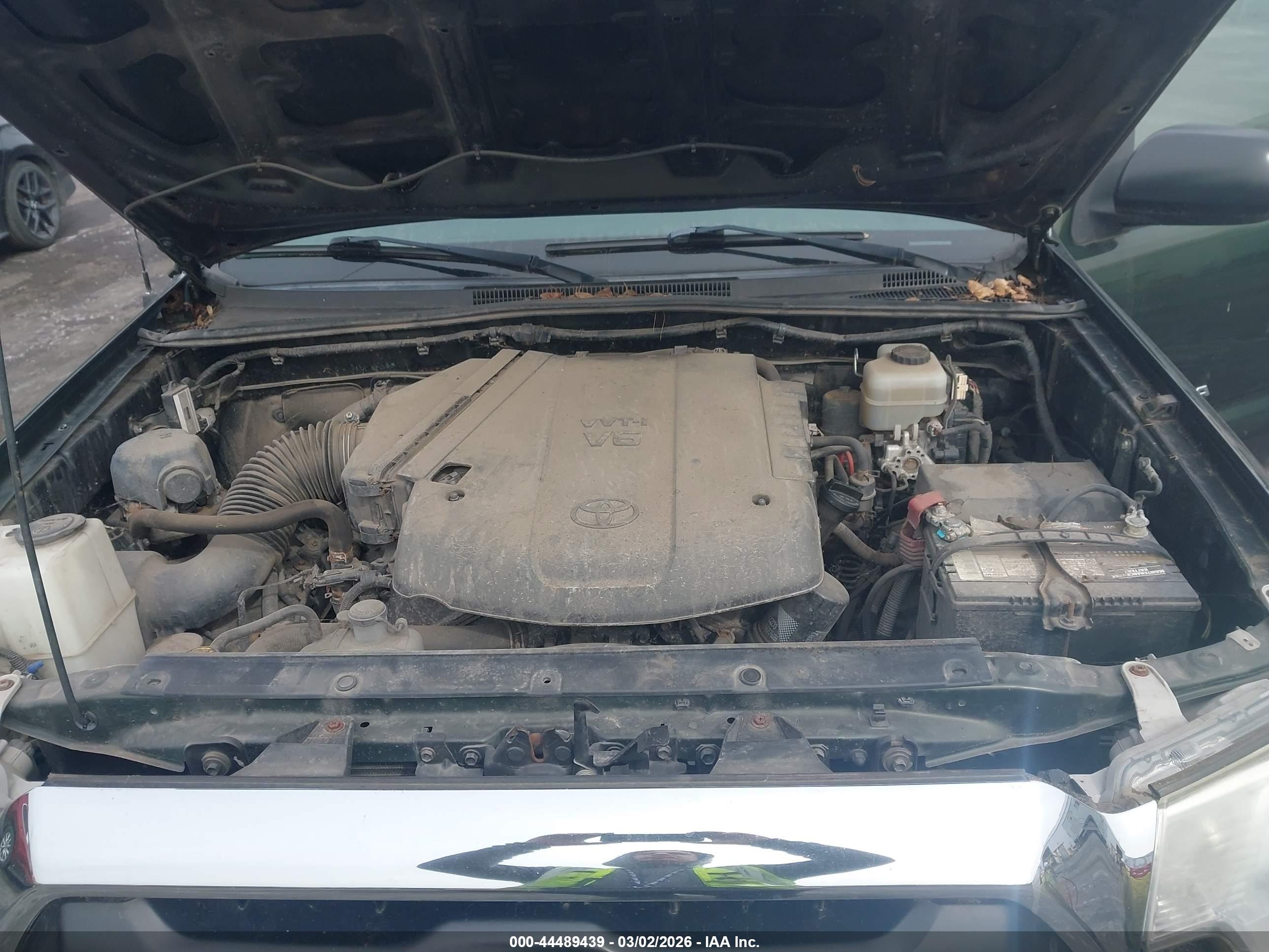 TOYOTA TACOMA image 10