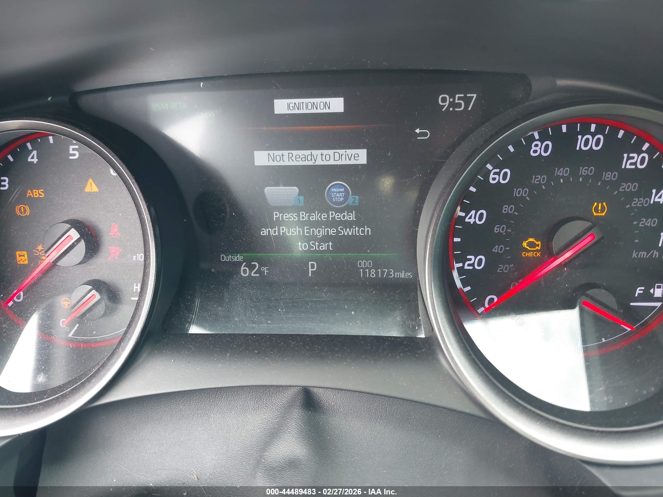 TOYOTA CAMRY image 7