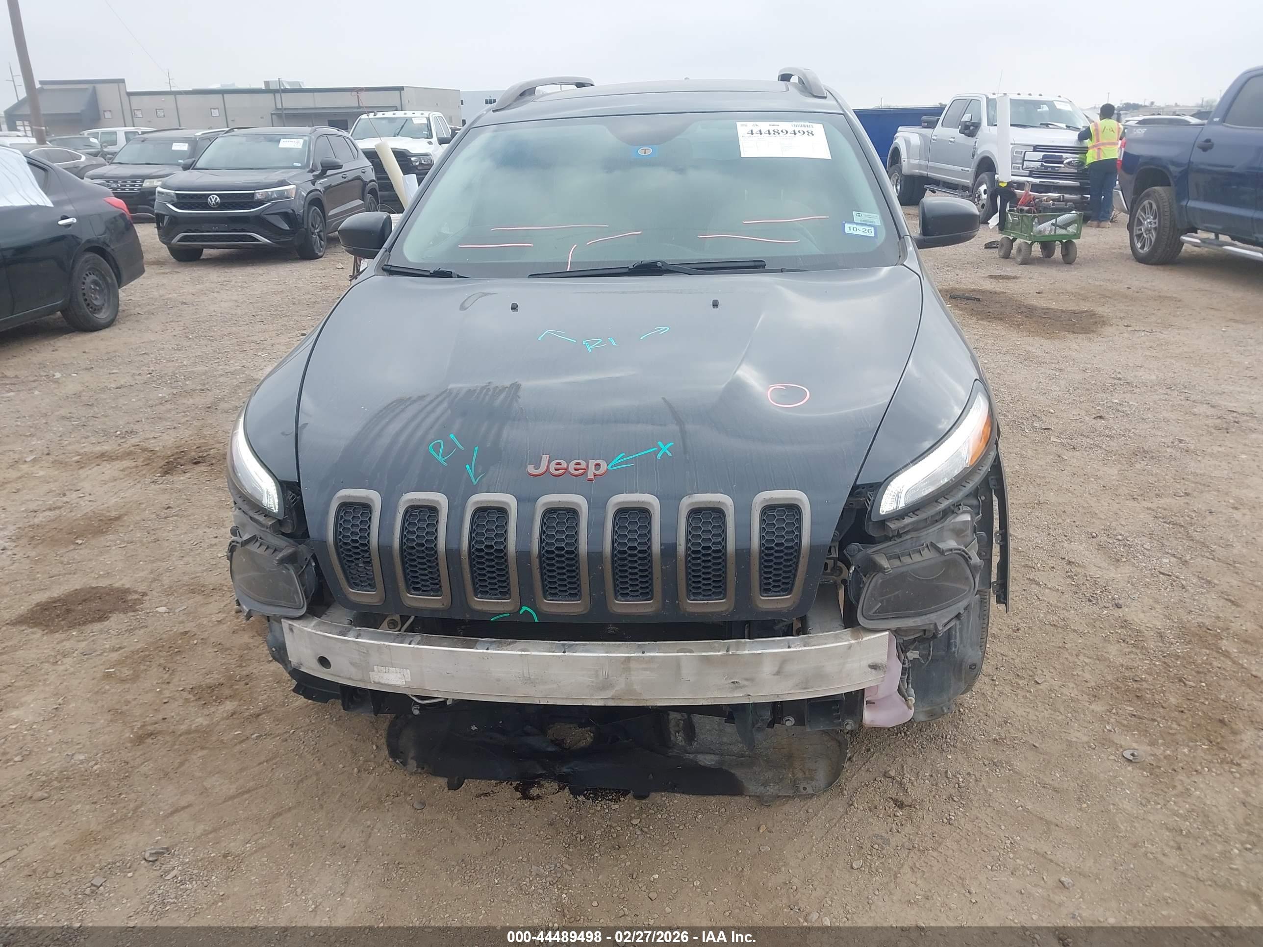JEEP CHEROKEE image 6