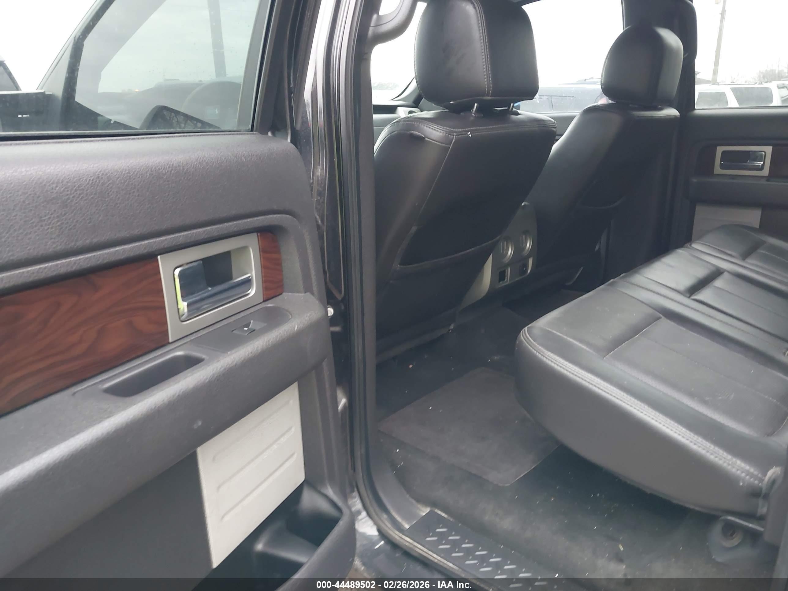 FORD F-150 image 8