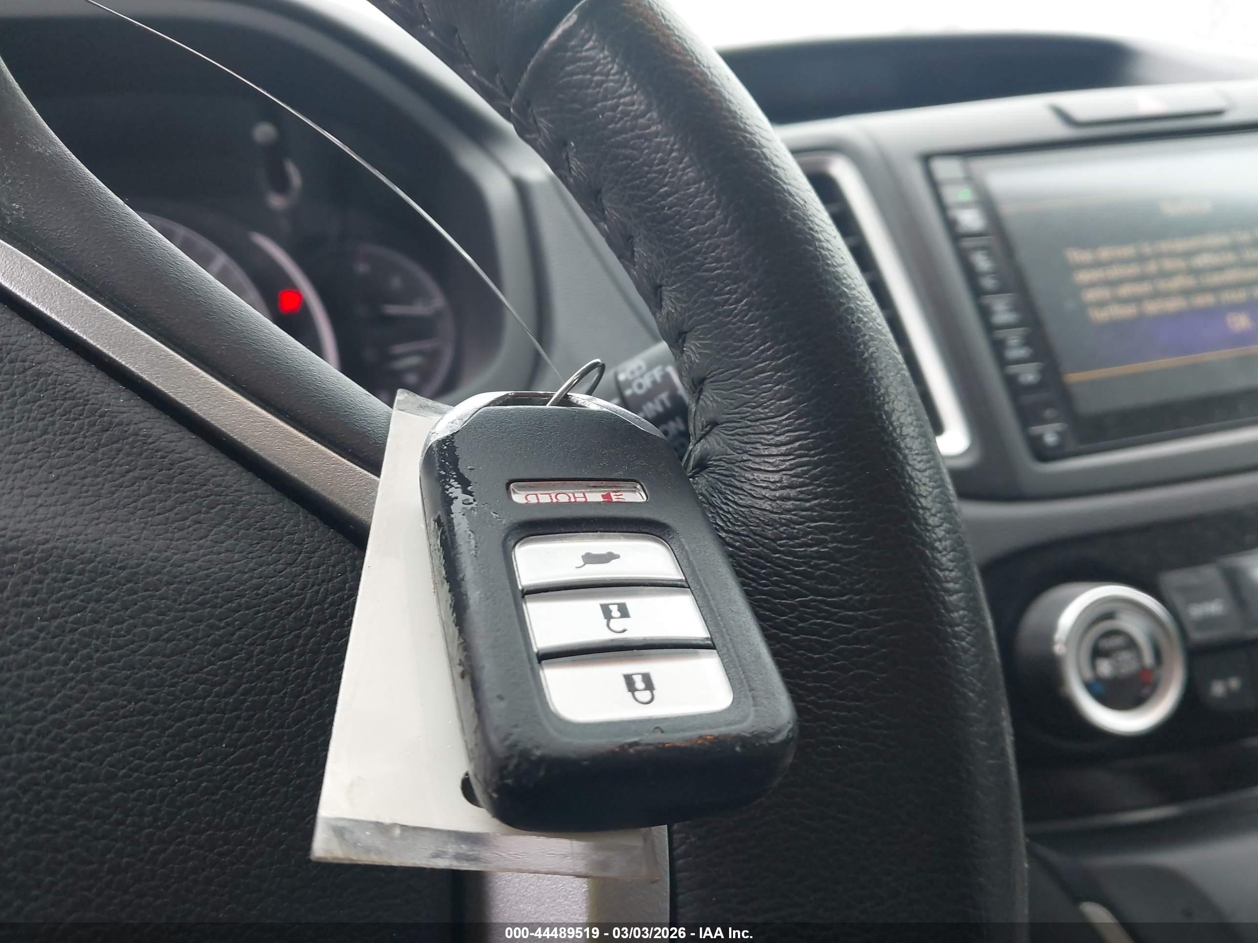 HONDA CR-V image 11