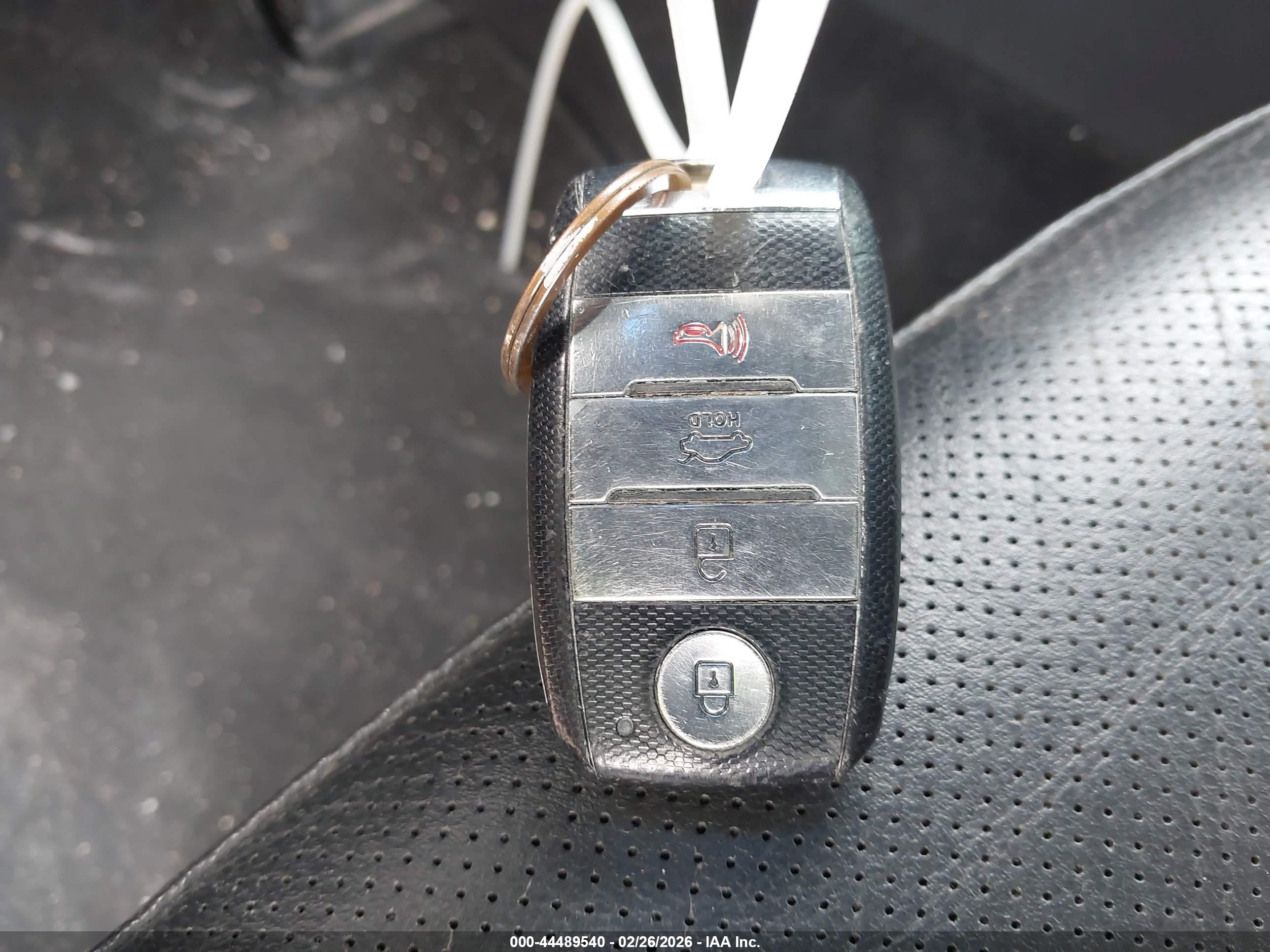 KIA OPTIMA image 11