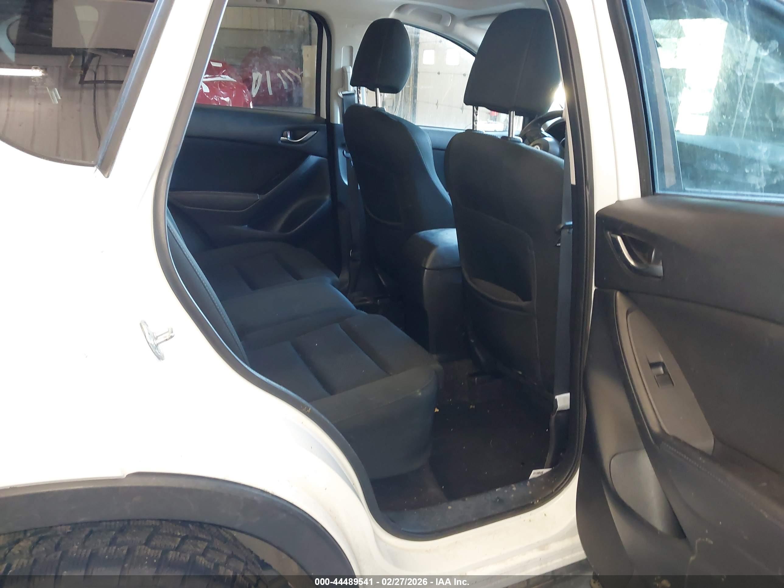MAZDA CX-5 image 8