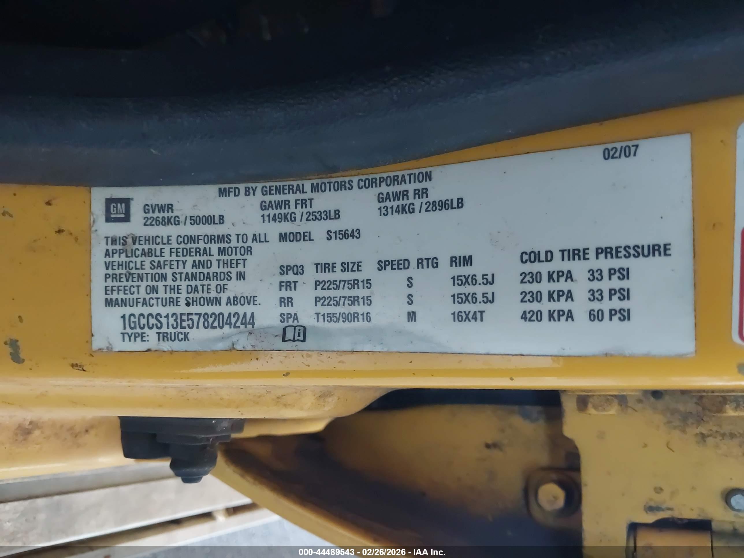 CHEVROLET COLORADO image 9