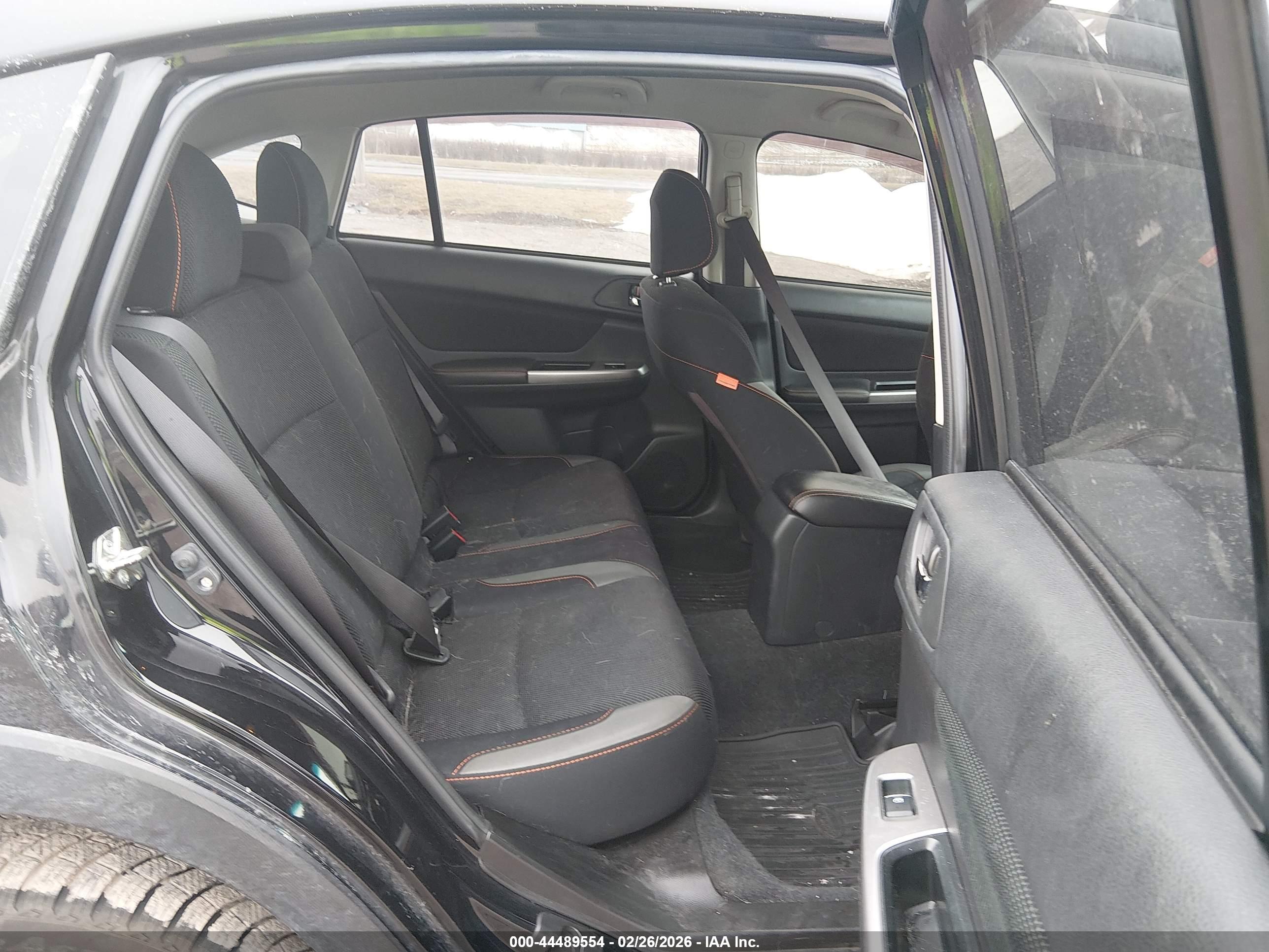 SUBARU CROSSTREK image 8