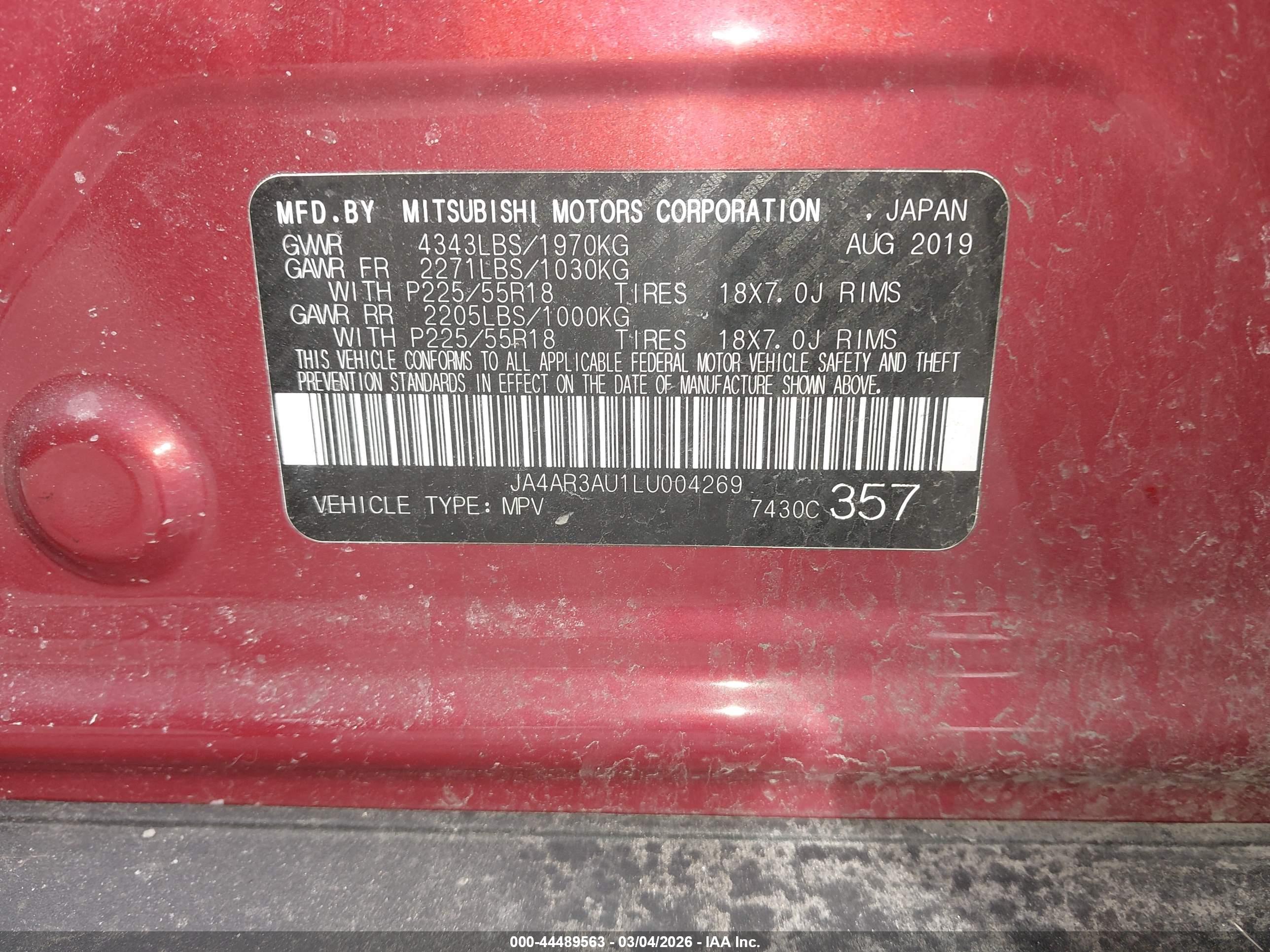 MITSUBISHI OUTLANDER image 9