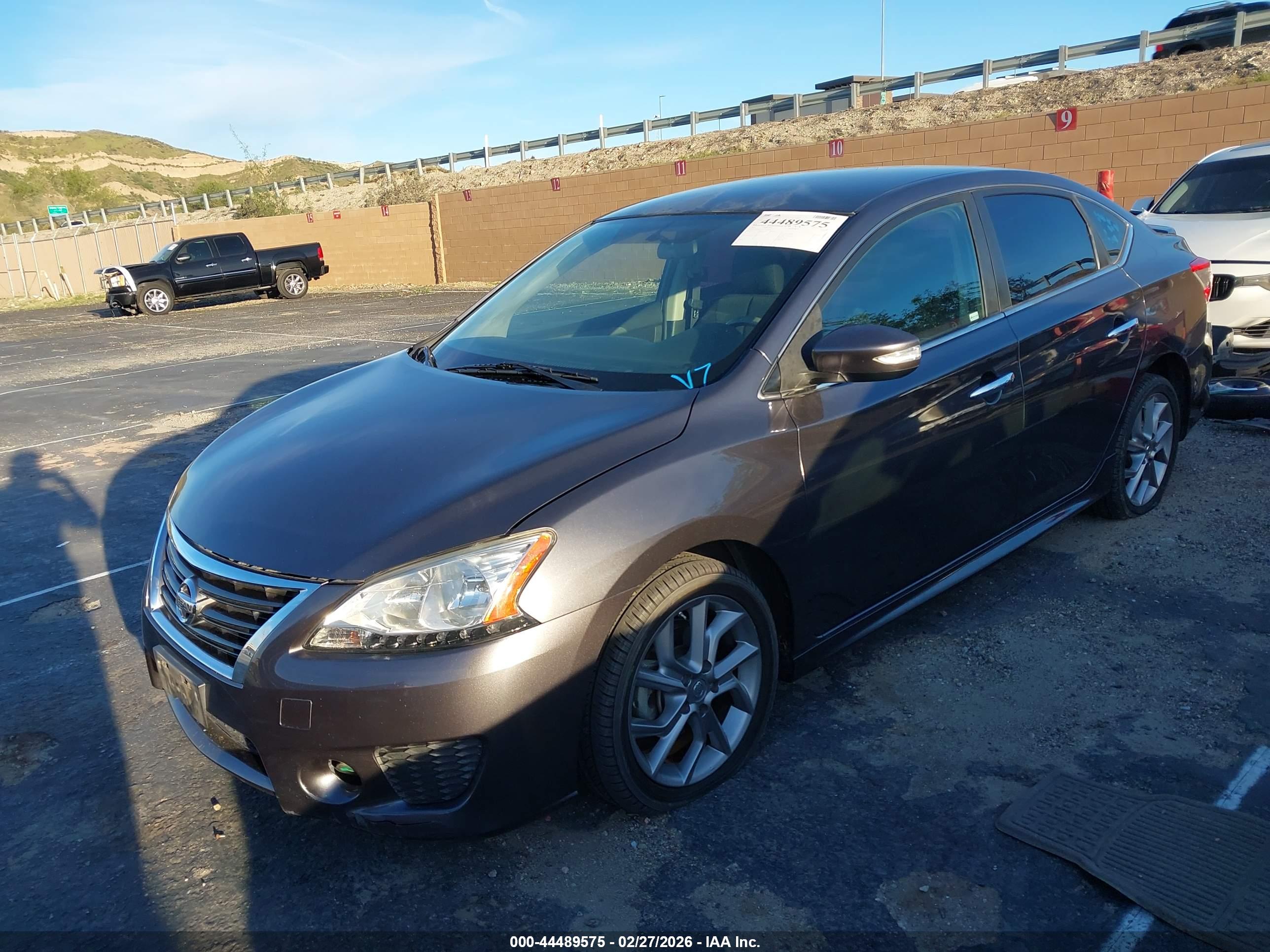 NISSAN SENTRA image 2