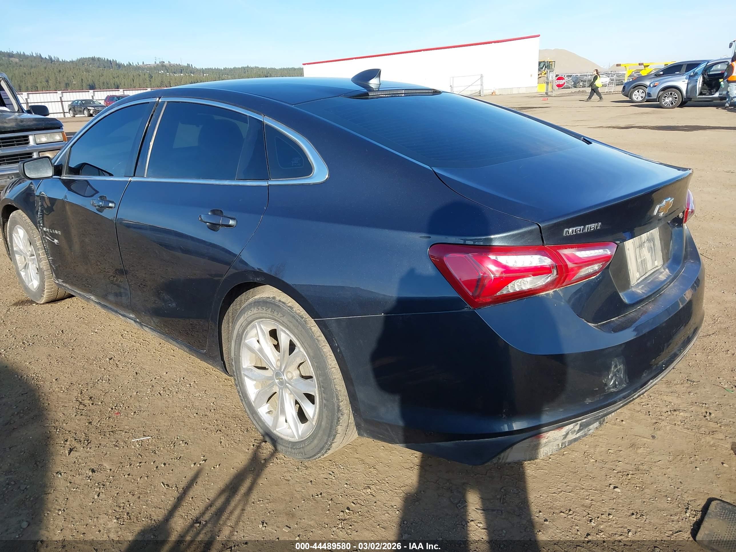 CHEVROLET MALIBU image 3