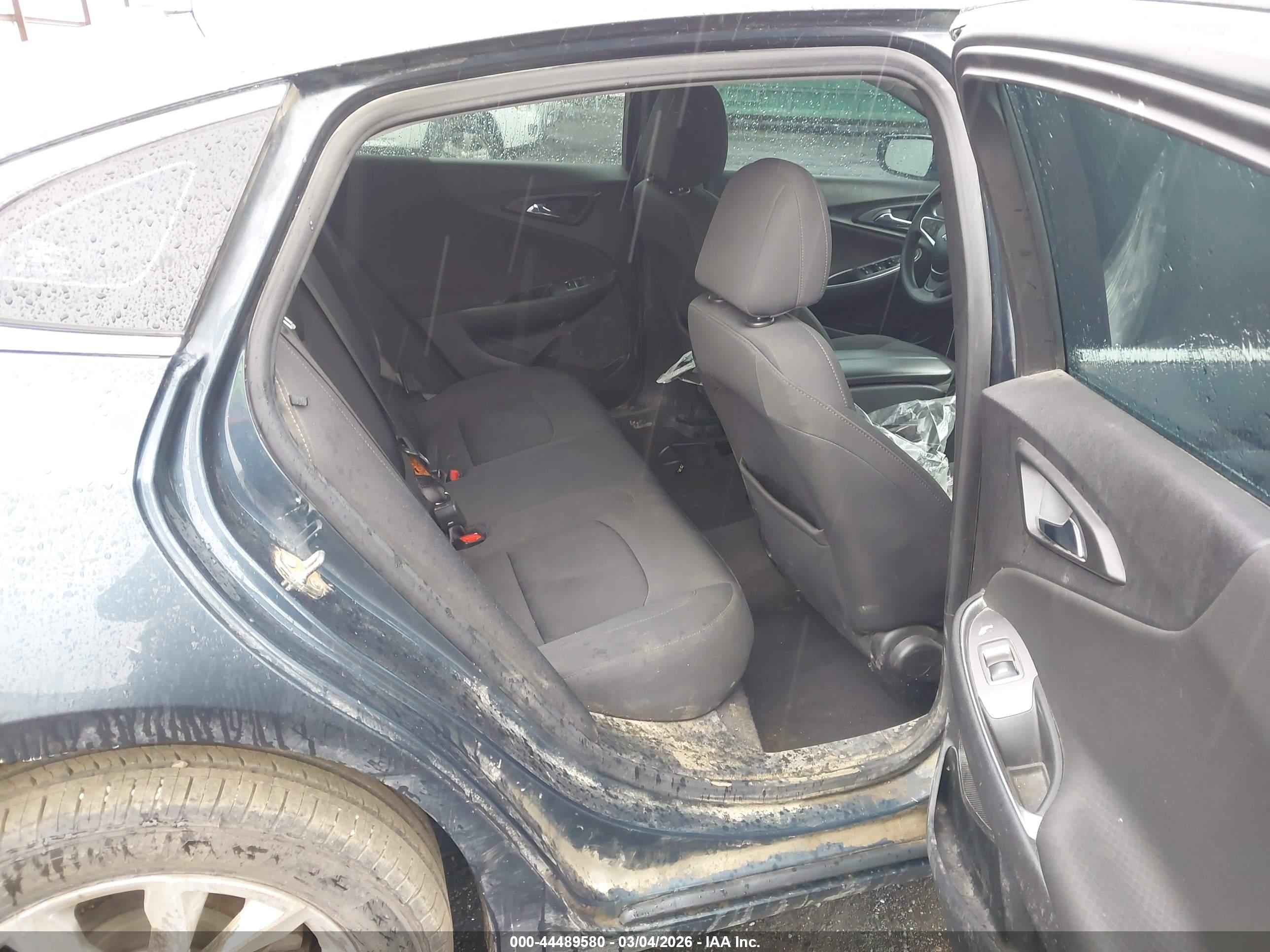 CHEVROLET MALIBU image 8