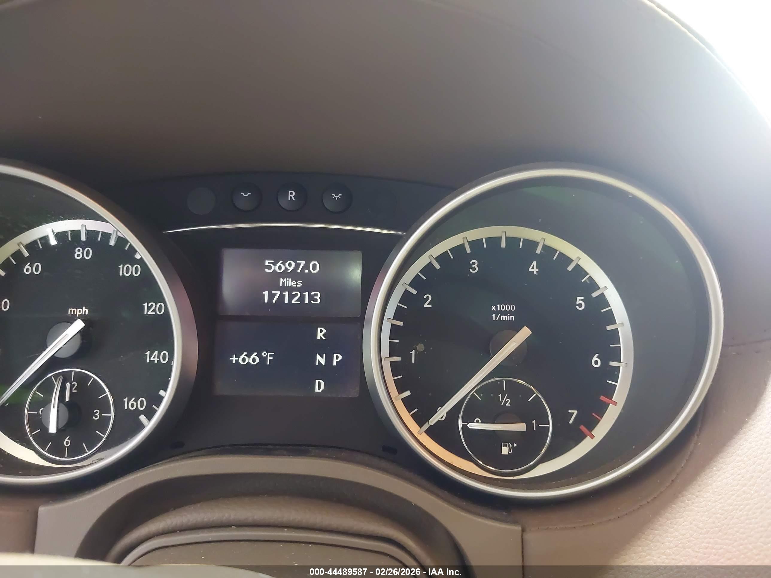 MERCEDES-BENZ GL image 7