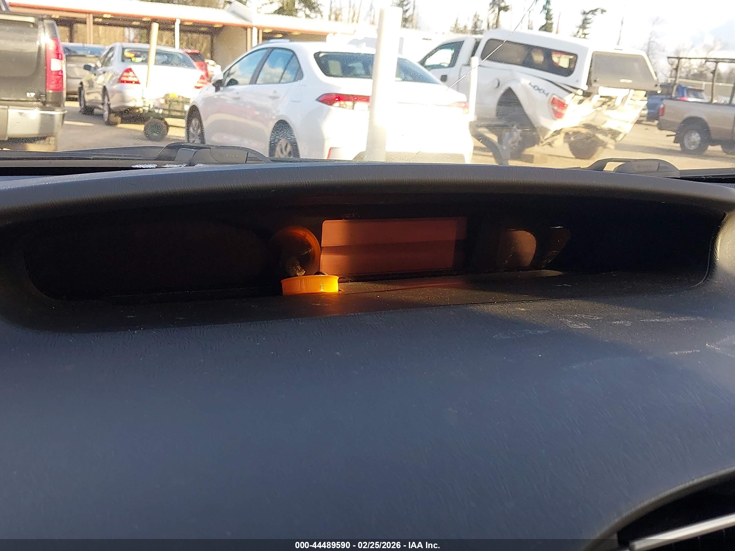 TOYOTA PRIUS image 7