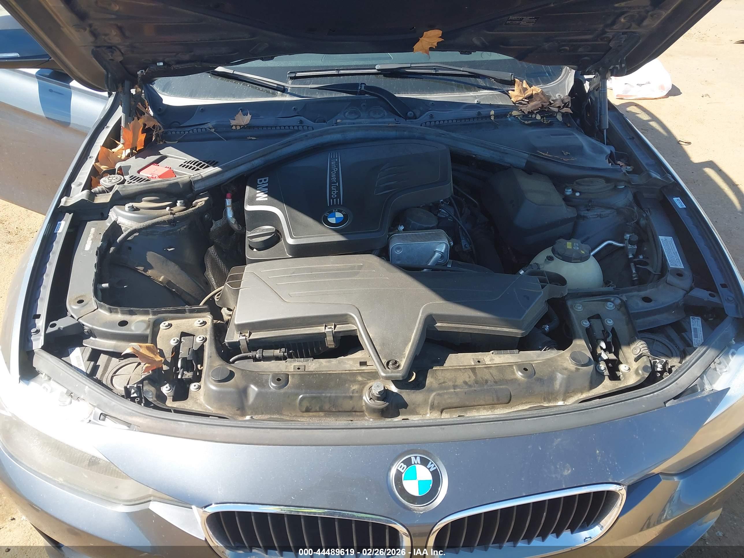 BMW 328I image 10