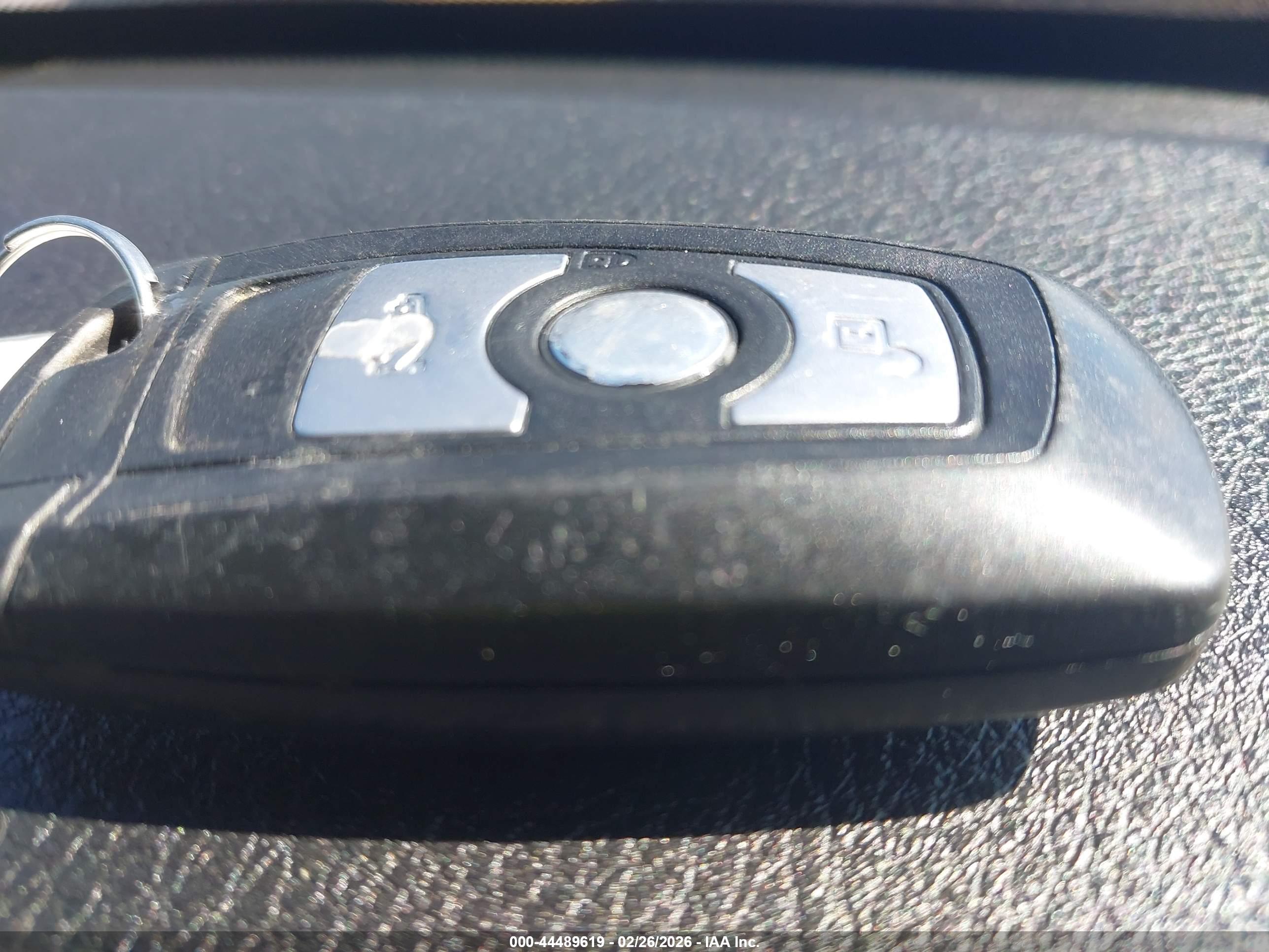 BMW 328I image 11