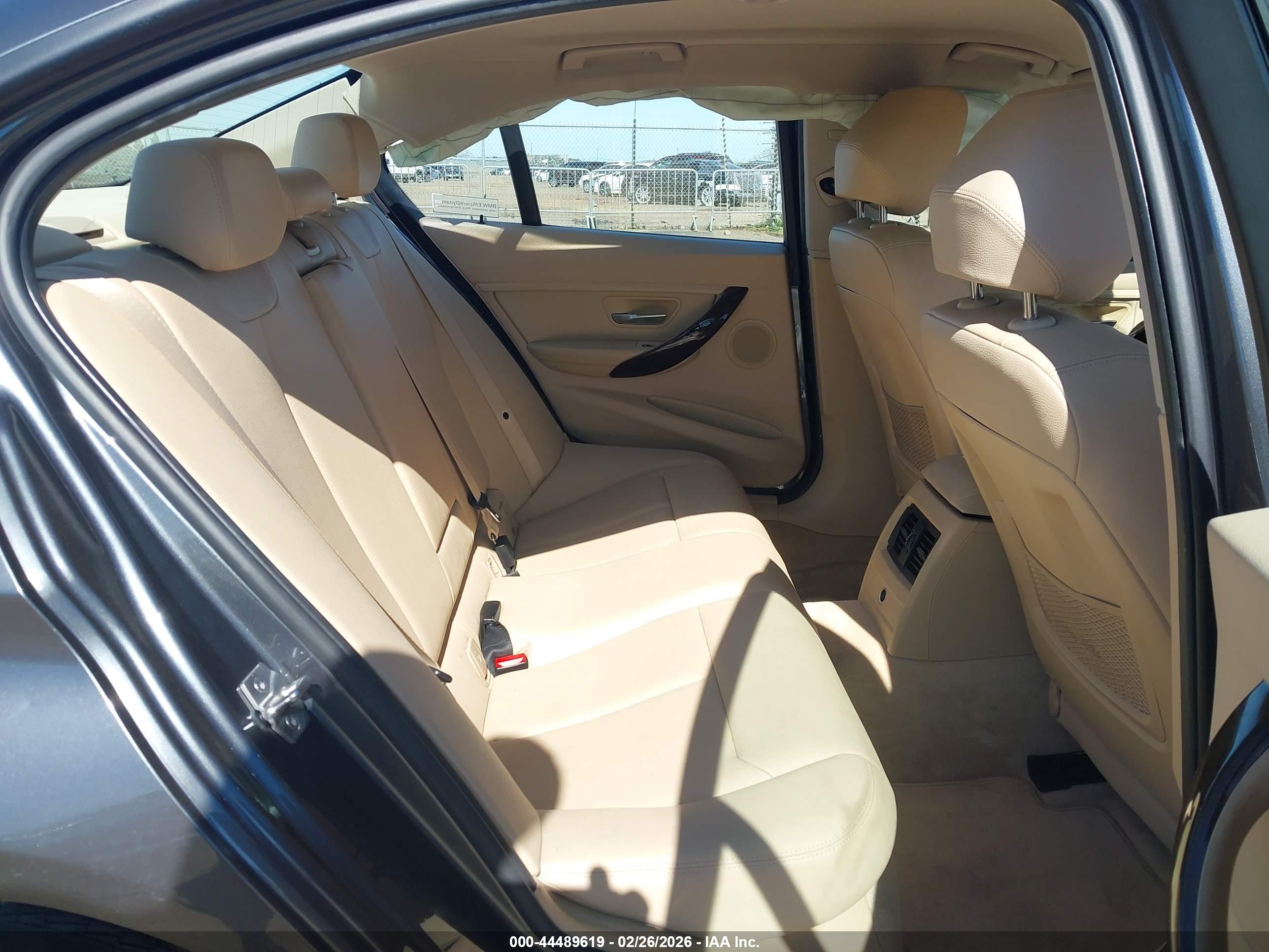 BMW 328I image 8