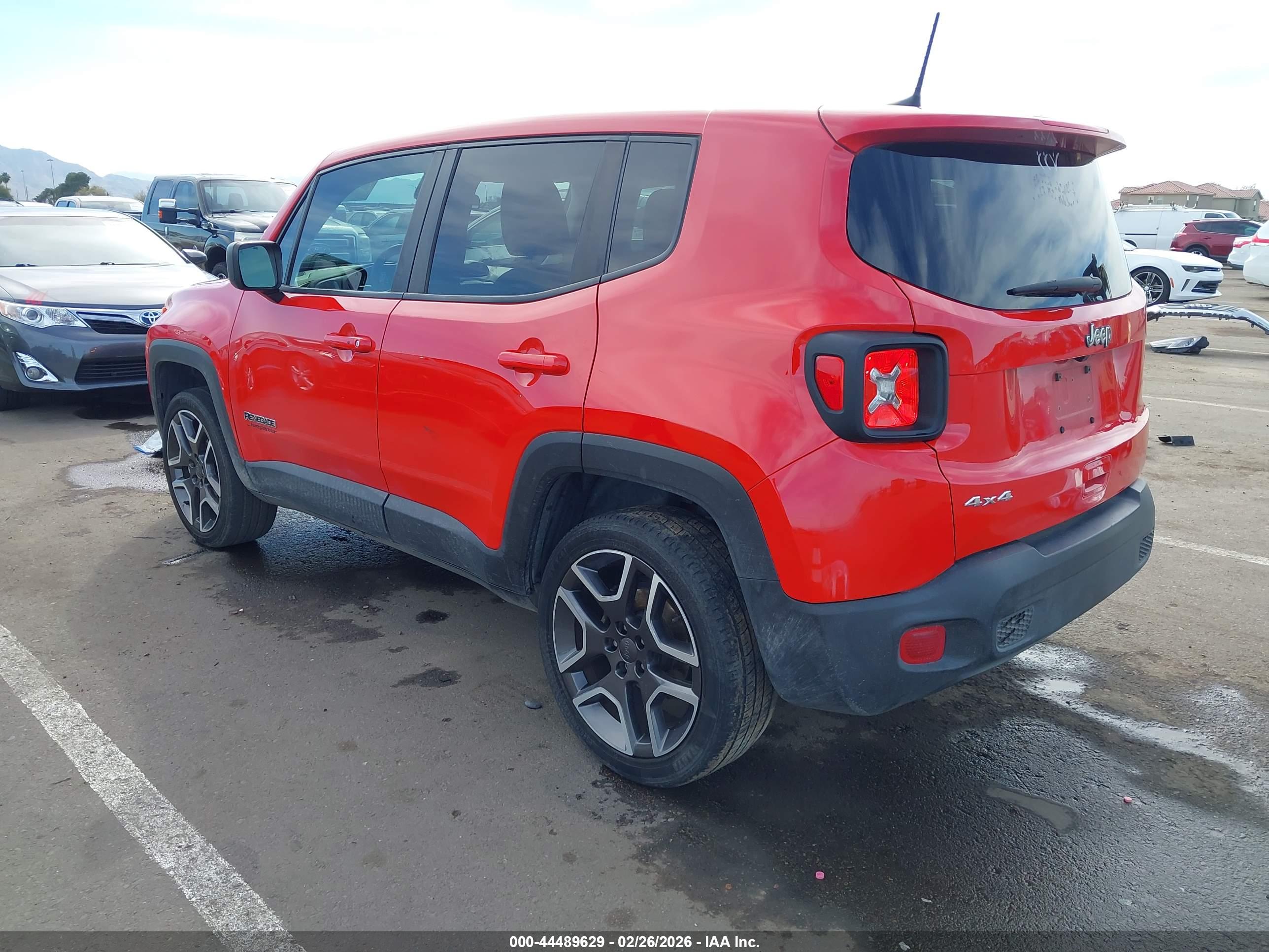 JEEP RENEGADE image 3
