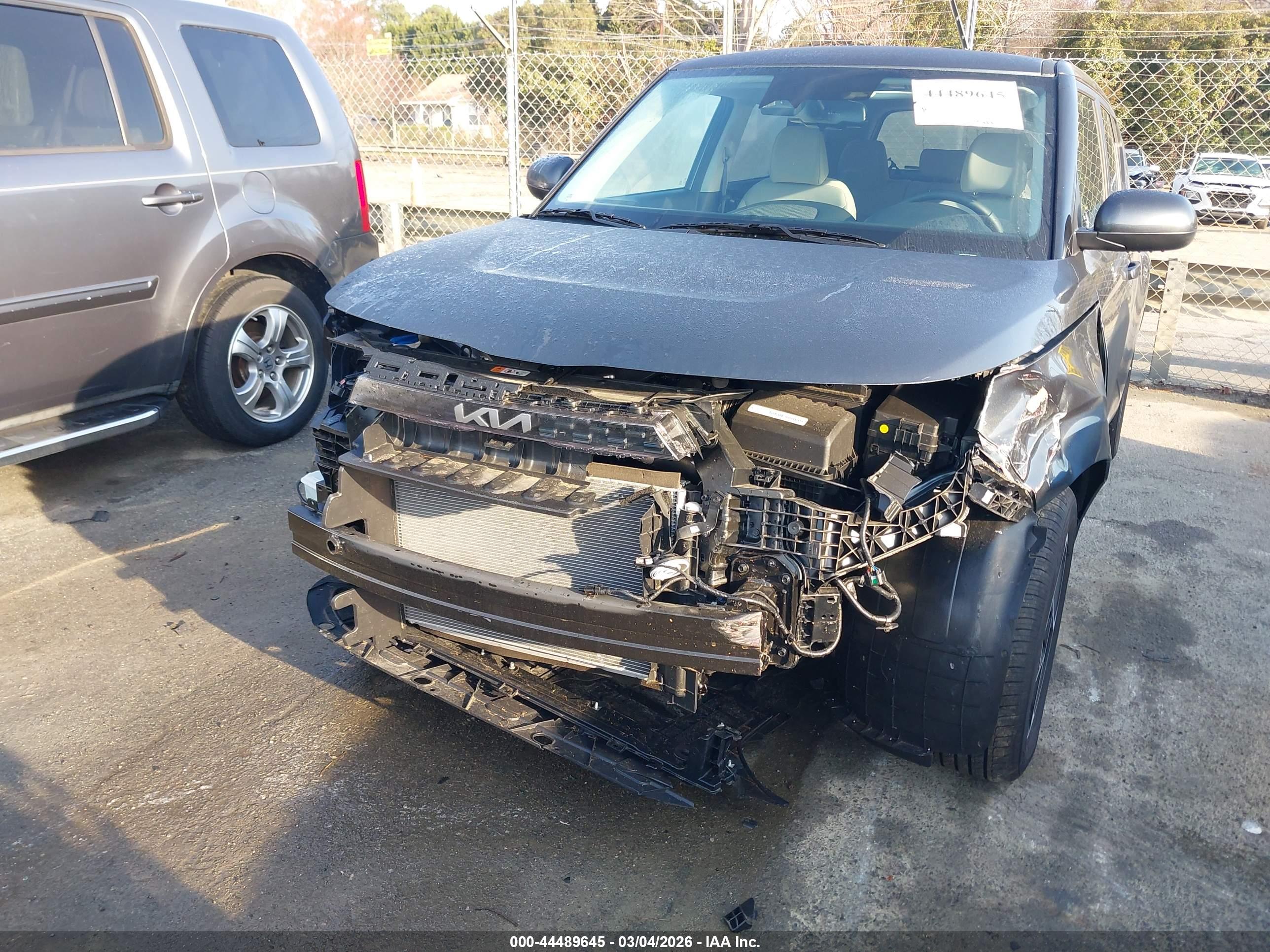 KIA SOUL image 6