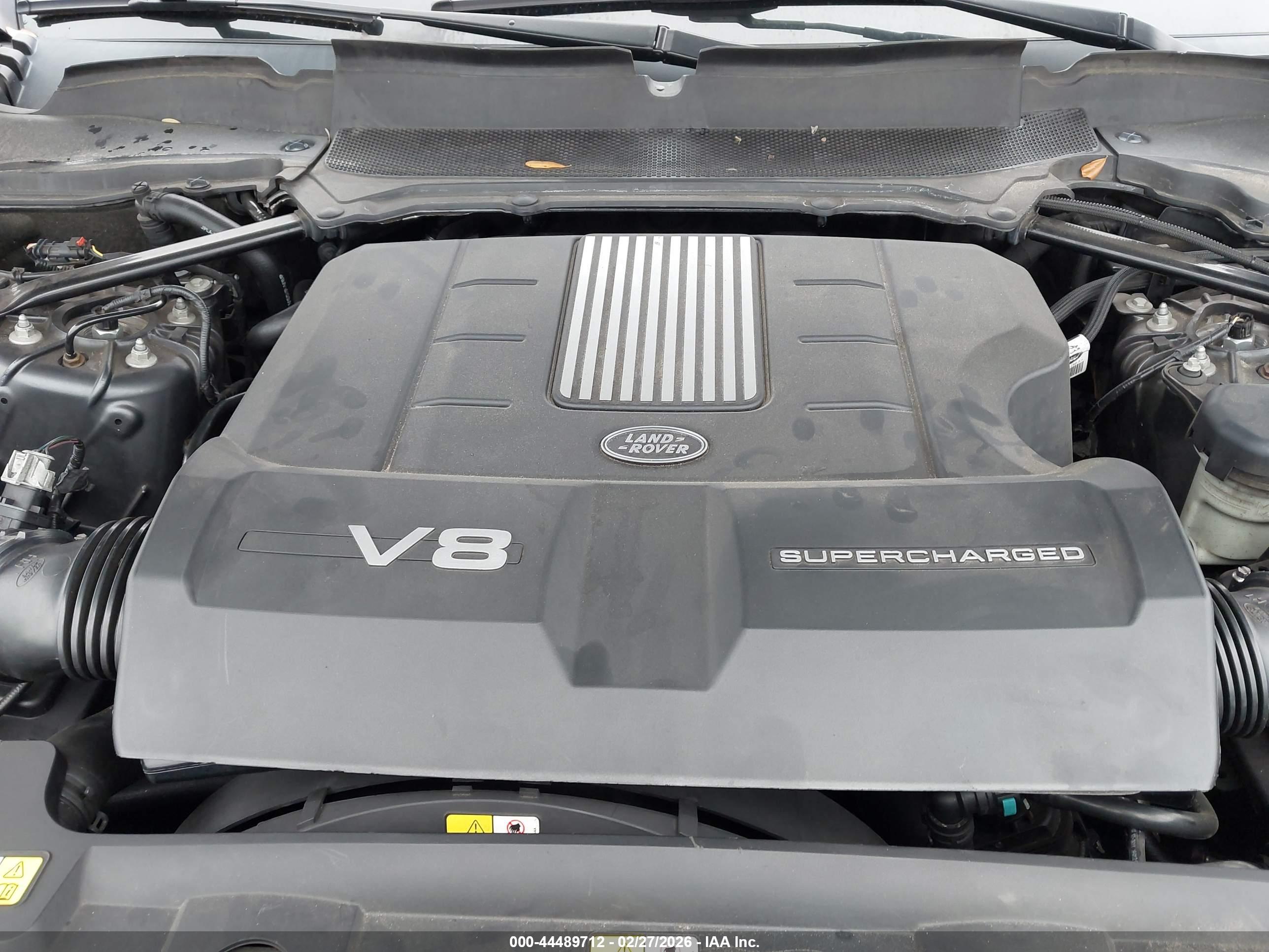 LAND ROVER image 10