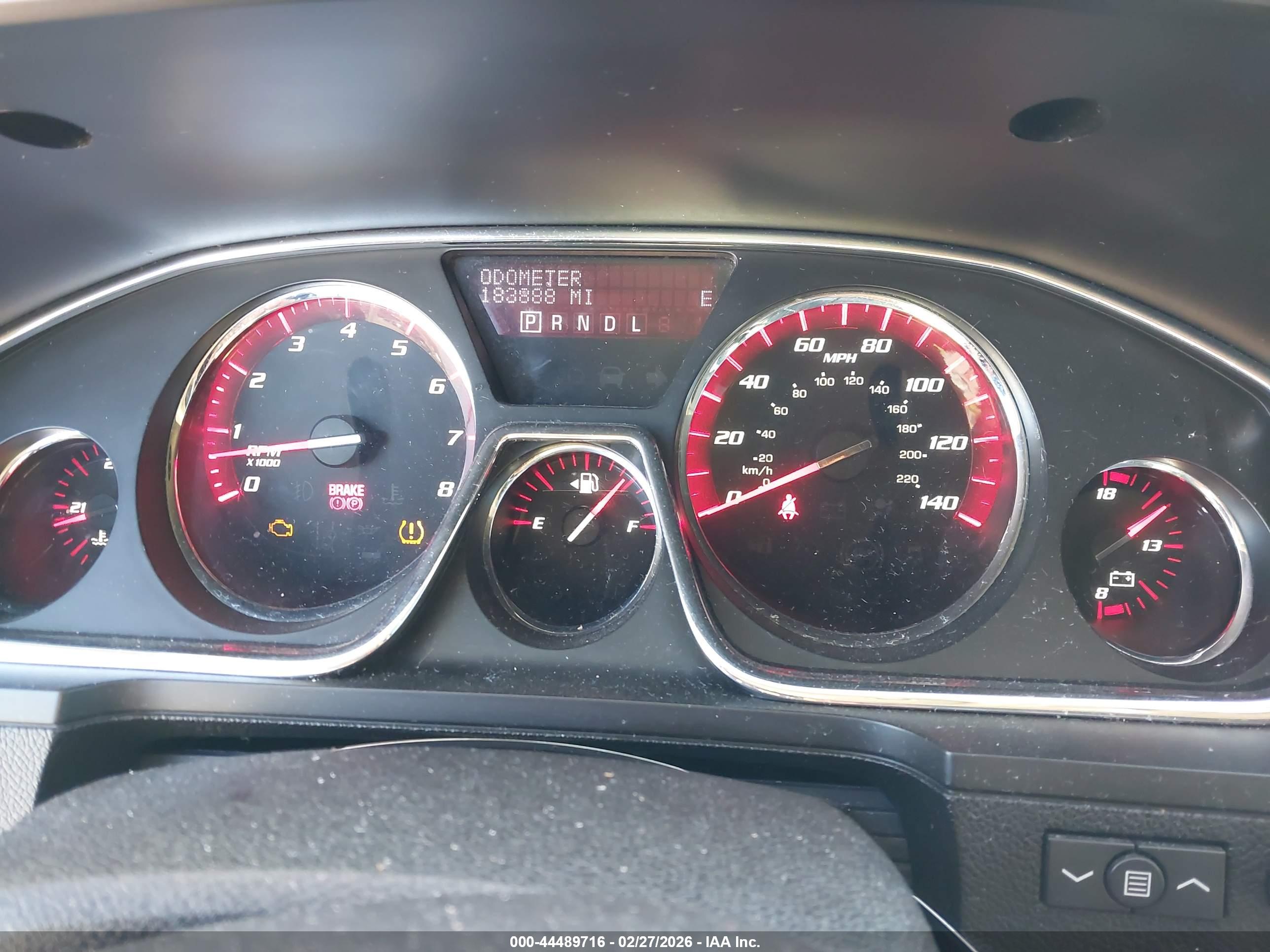 GMC ACADIA image 7