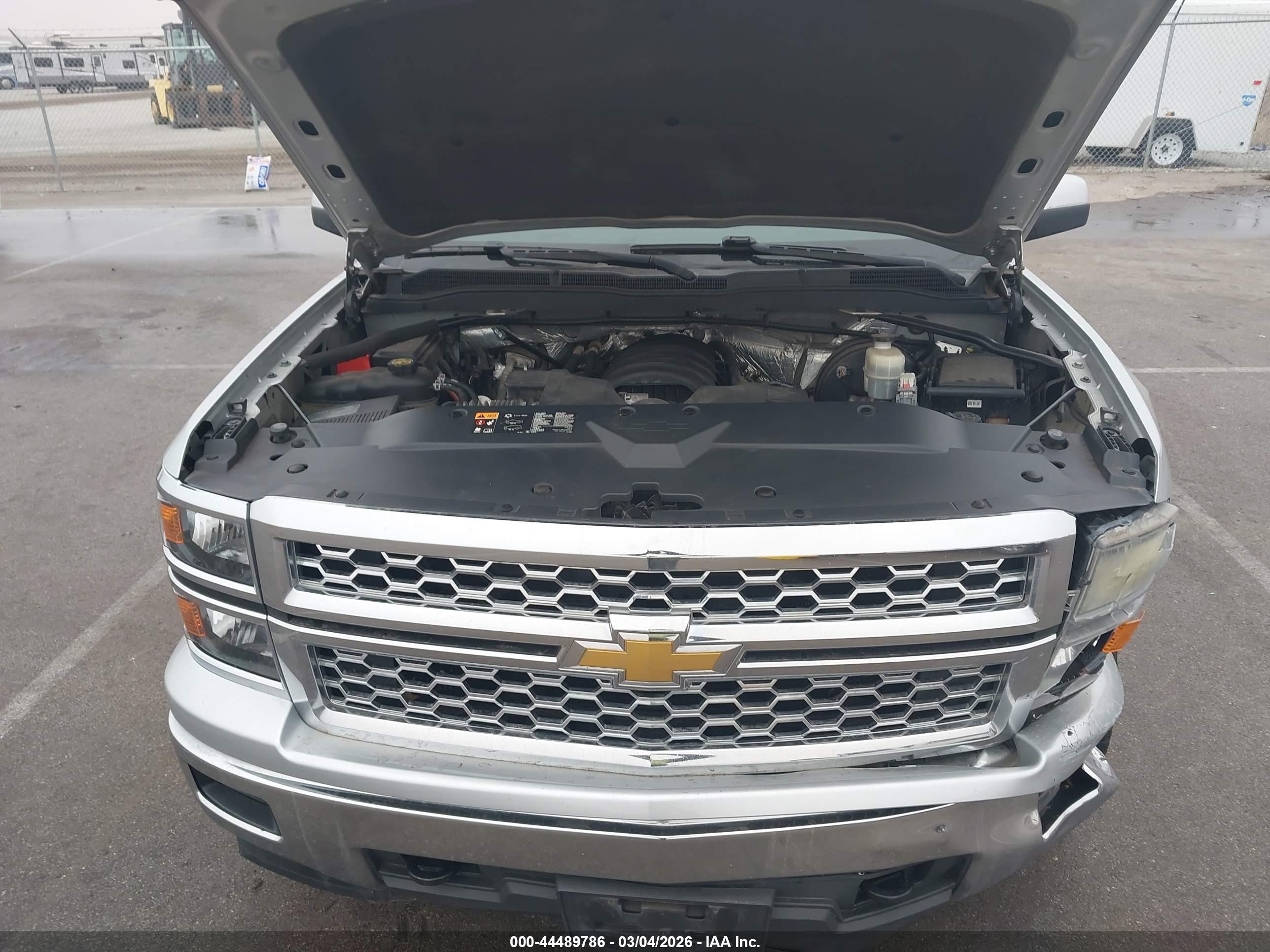 CHEVROLET SILVERADO image 10