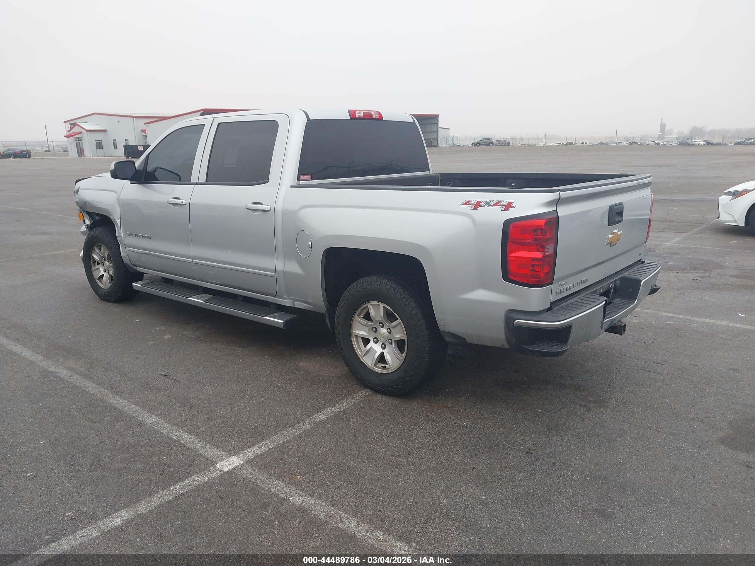 CHEVROLET SILVERADO image 3