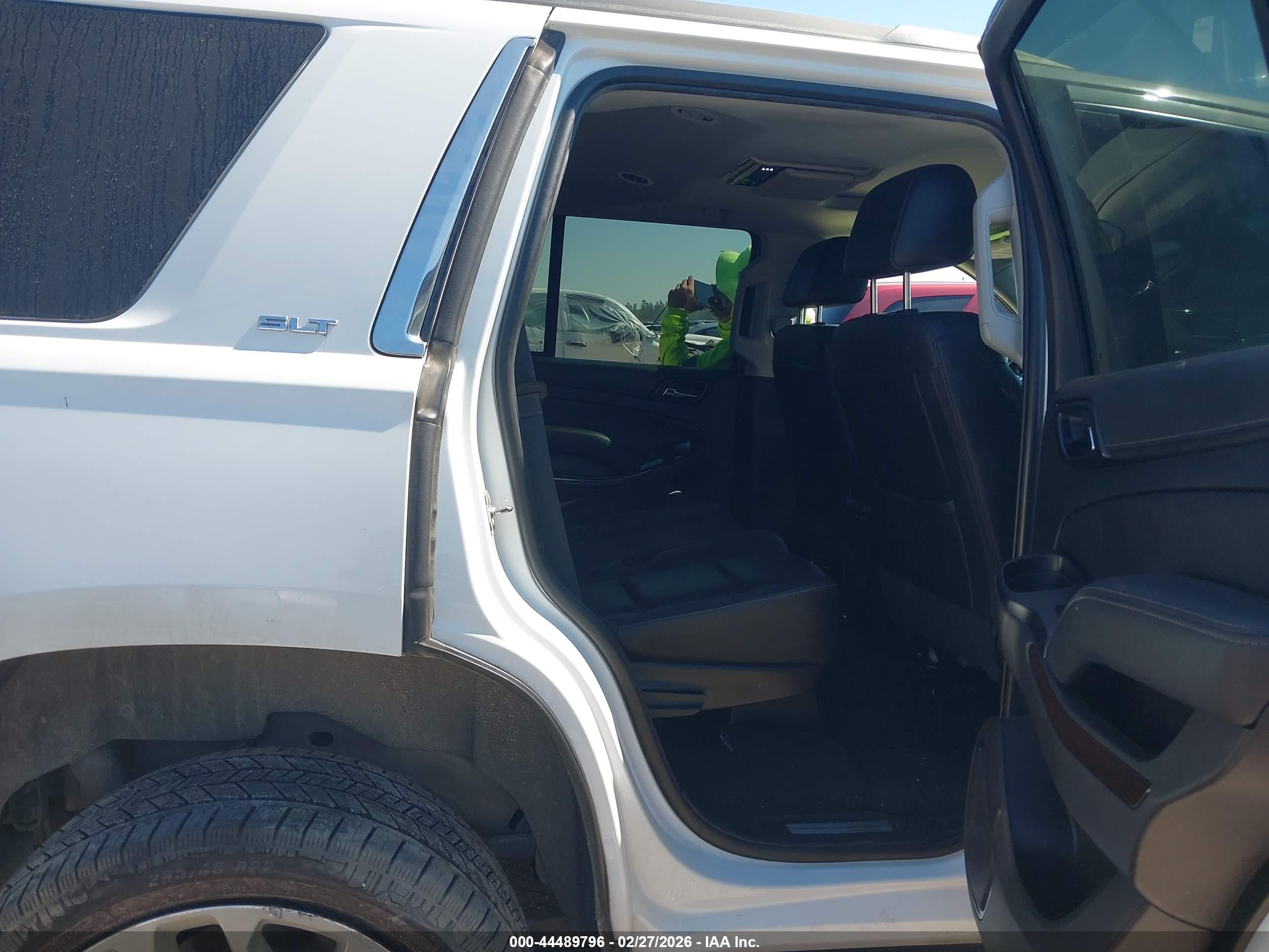 GMC YUKON image 8