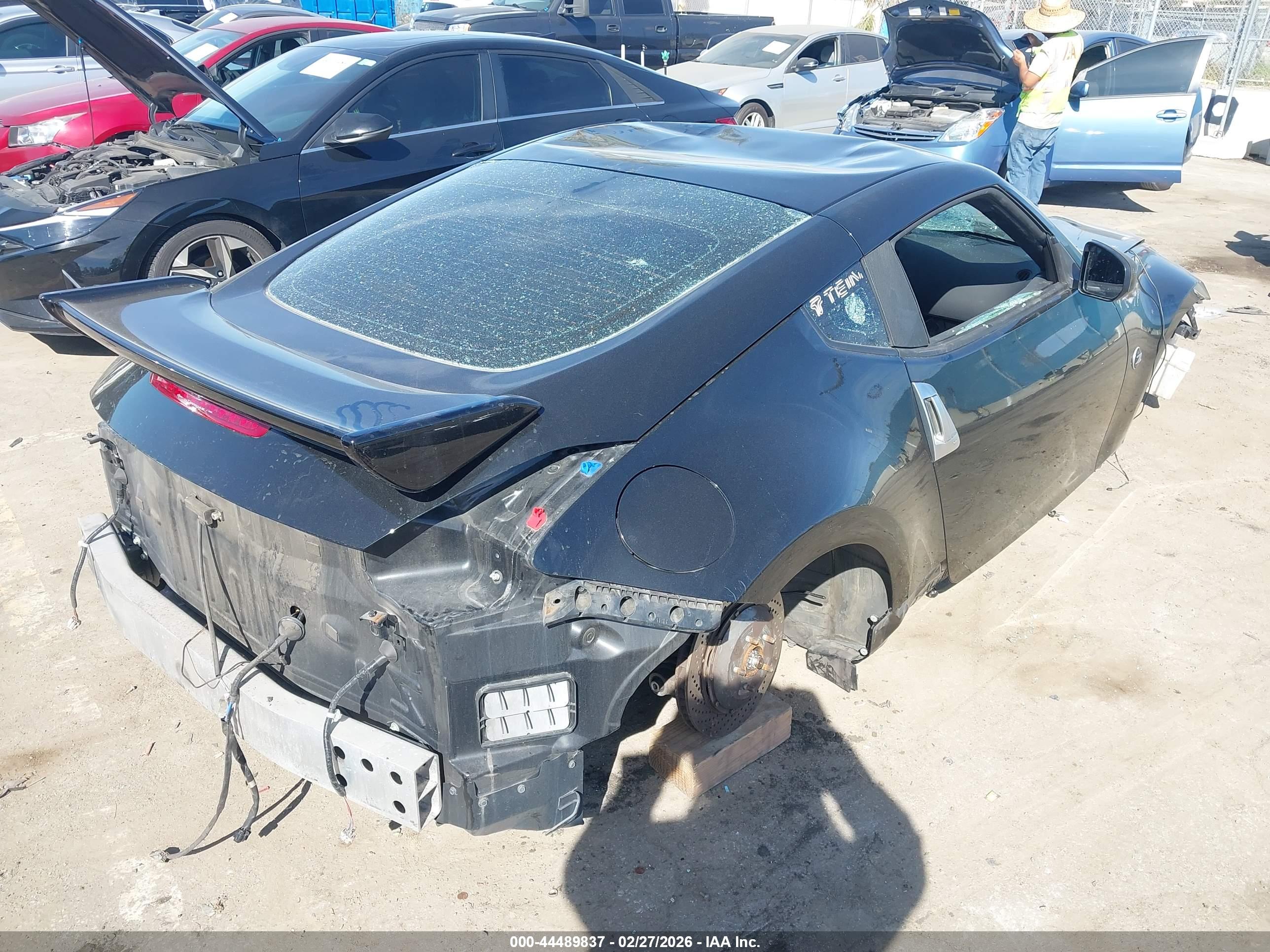 NISSAN 370Z image 4