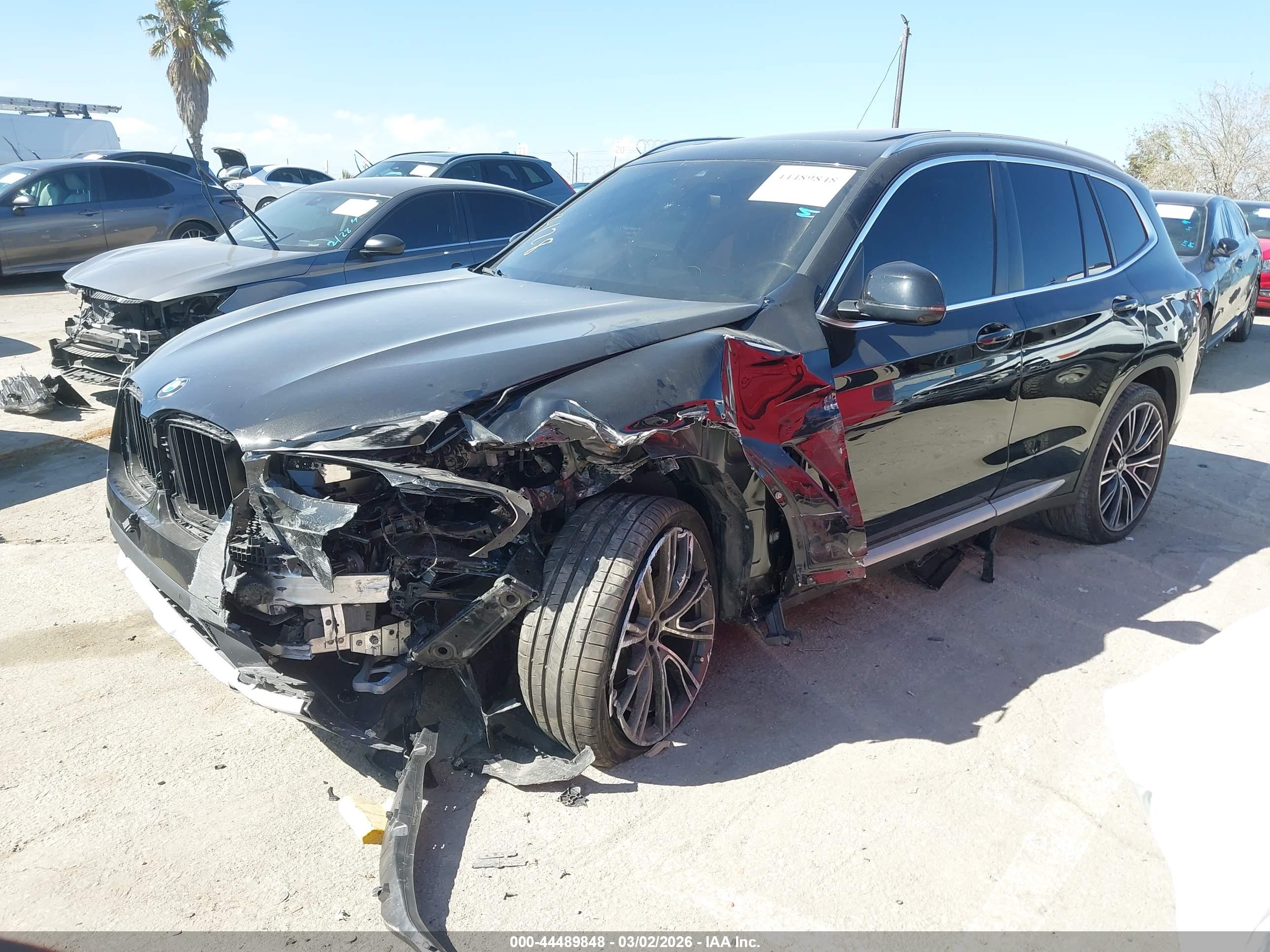 BMW X3 image 2