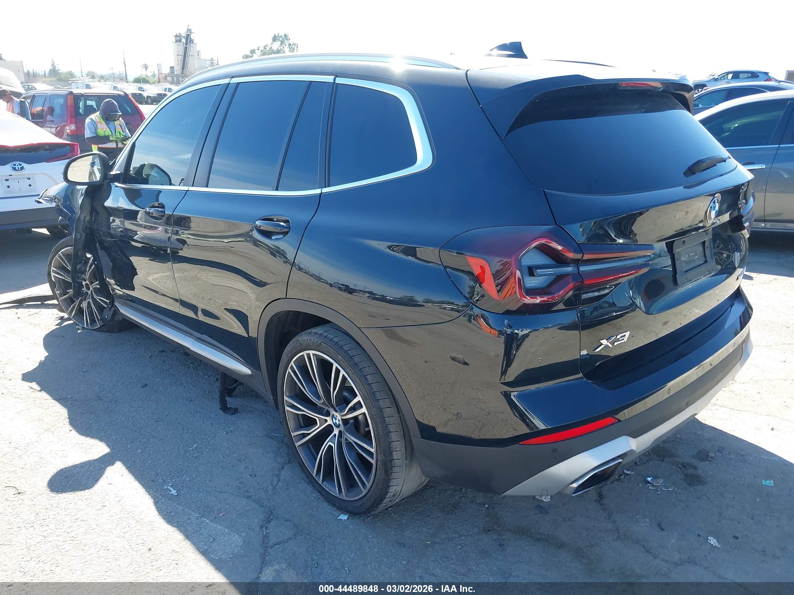 BMW X3 image 3