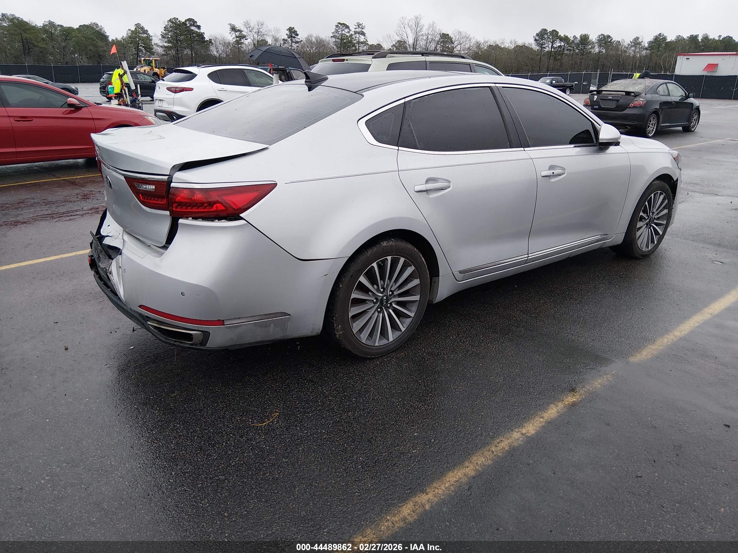 KIA CADENZA image 4