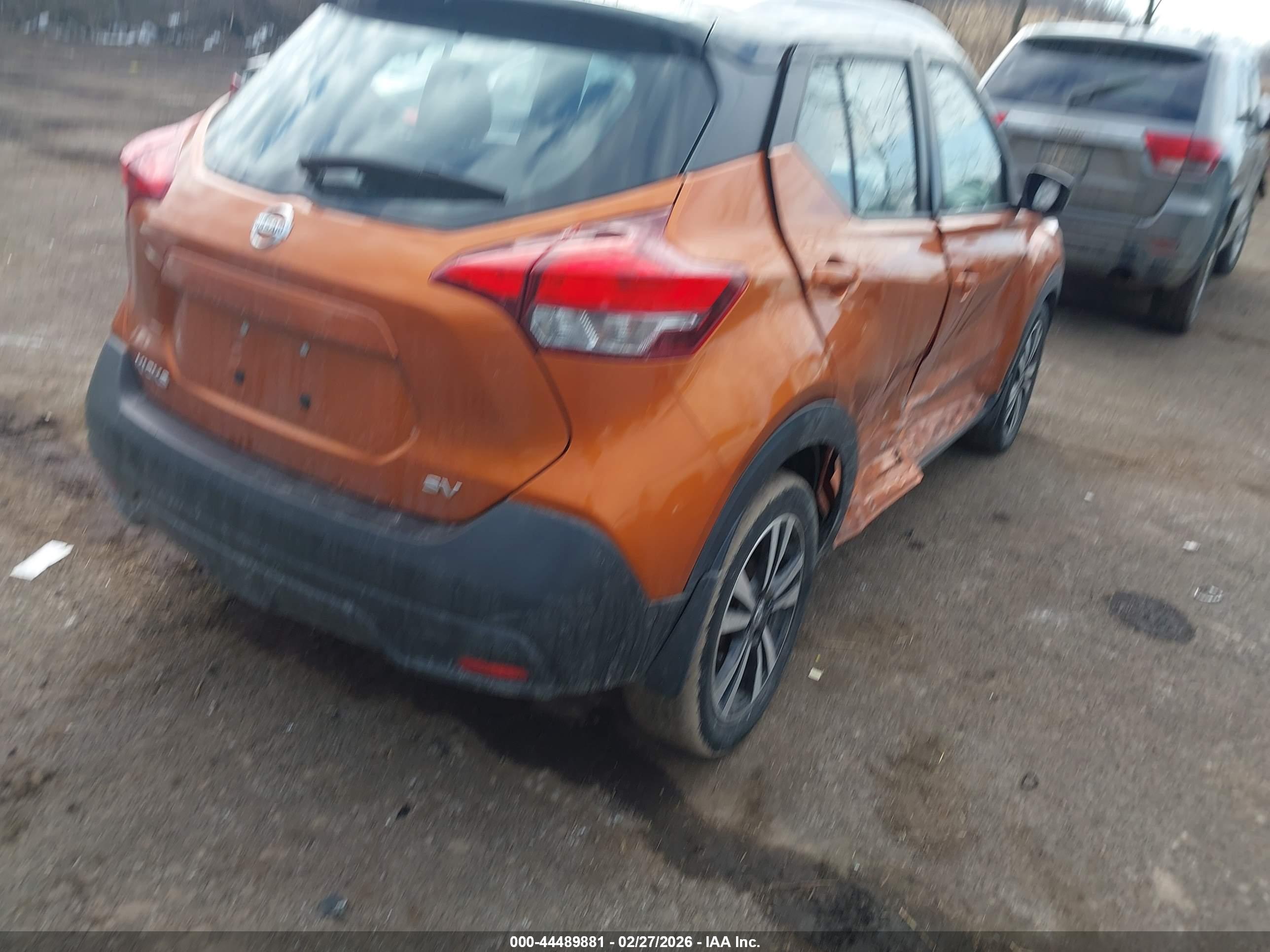 NISSAN KICKS image 4