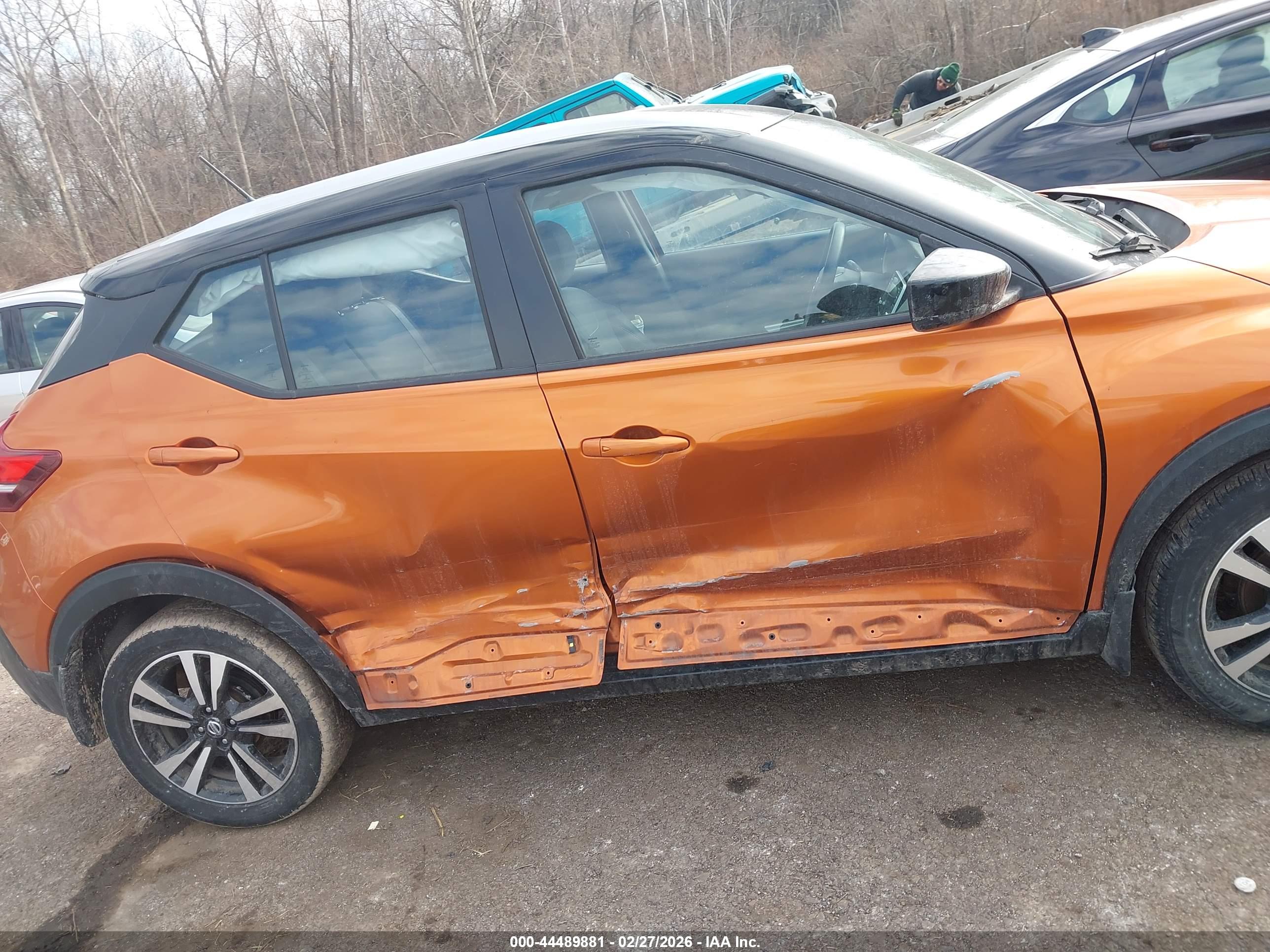 NISSAN KICKS image 6