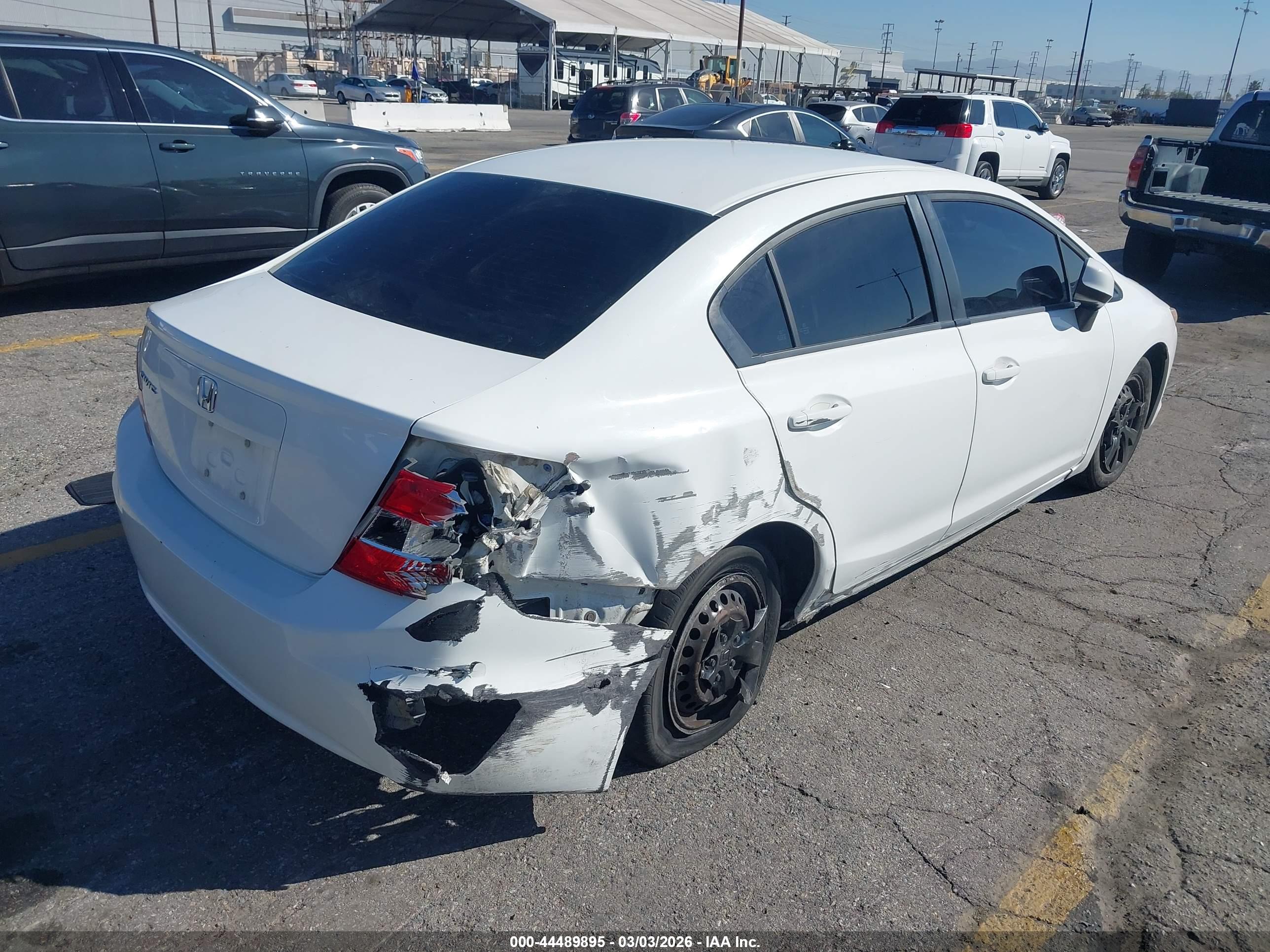 HONDA CIVIC image 4