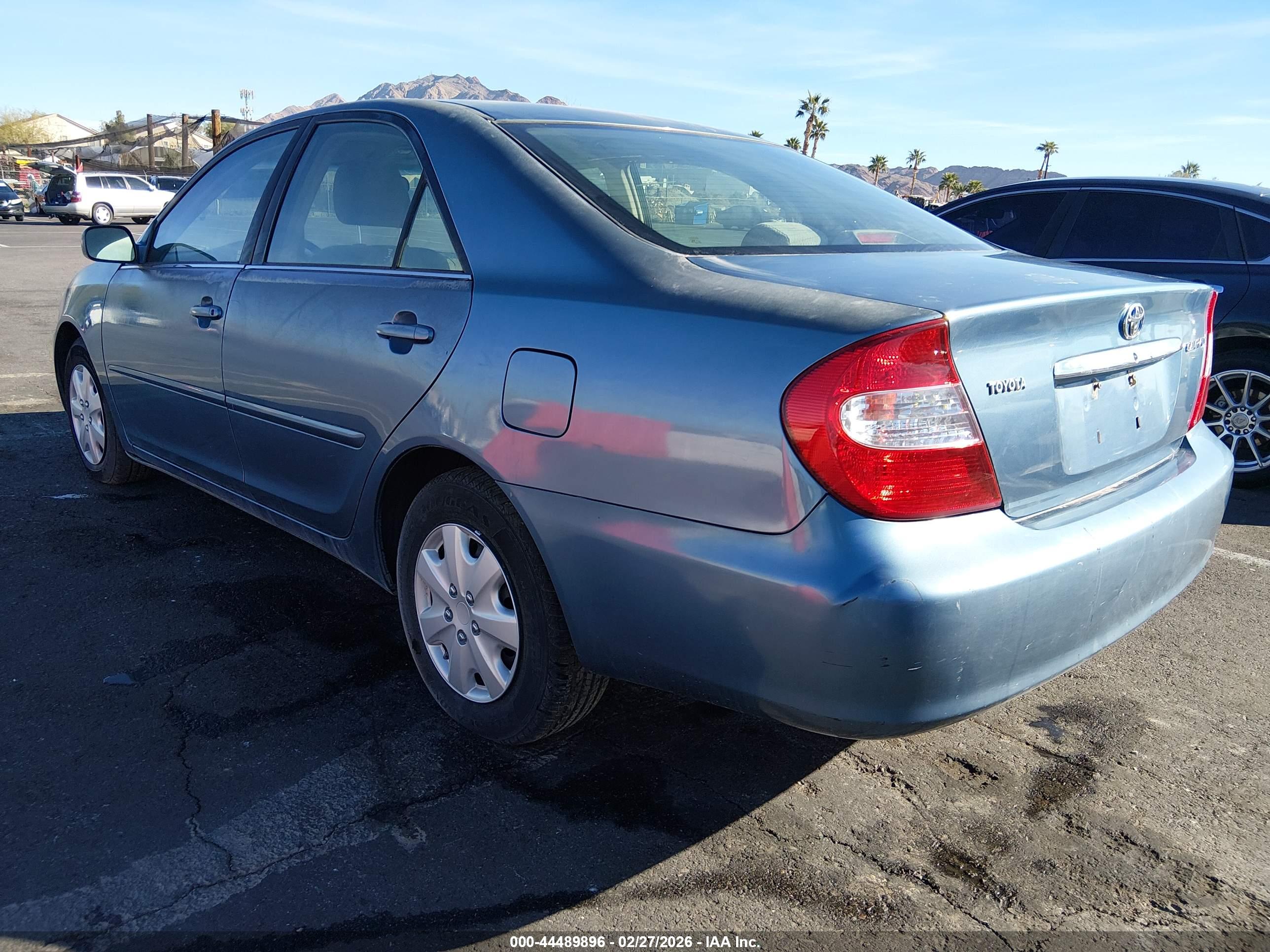 TOYOTA CAMRY image 3