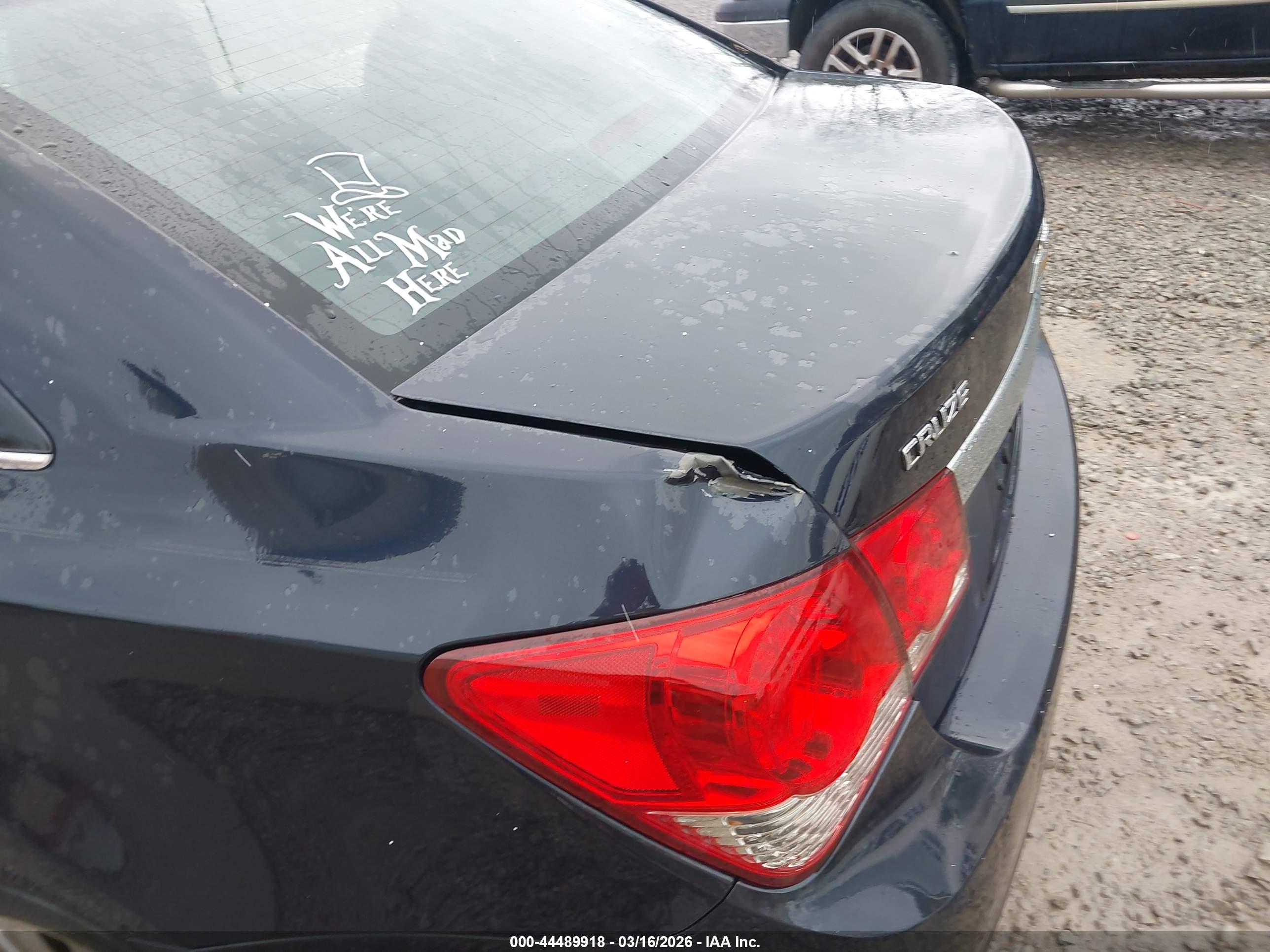 CHEVROLET CRUZE image 6
