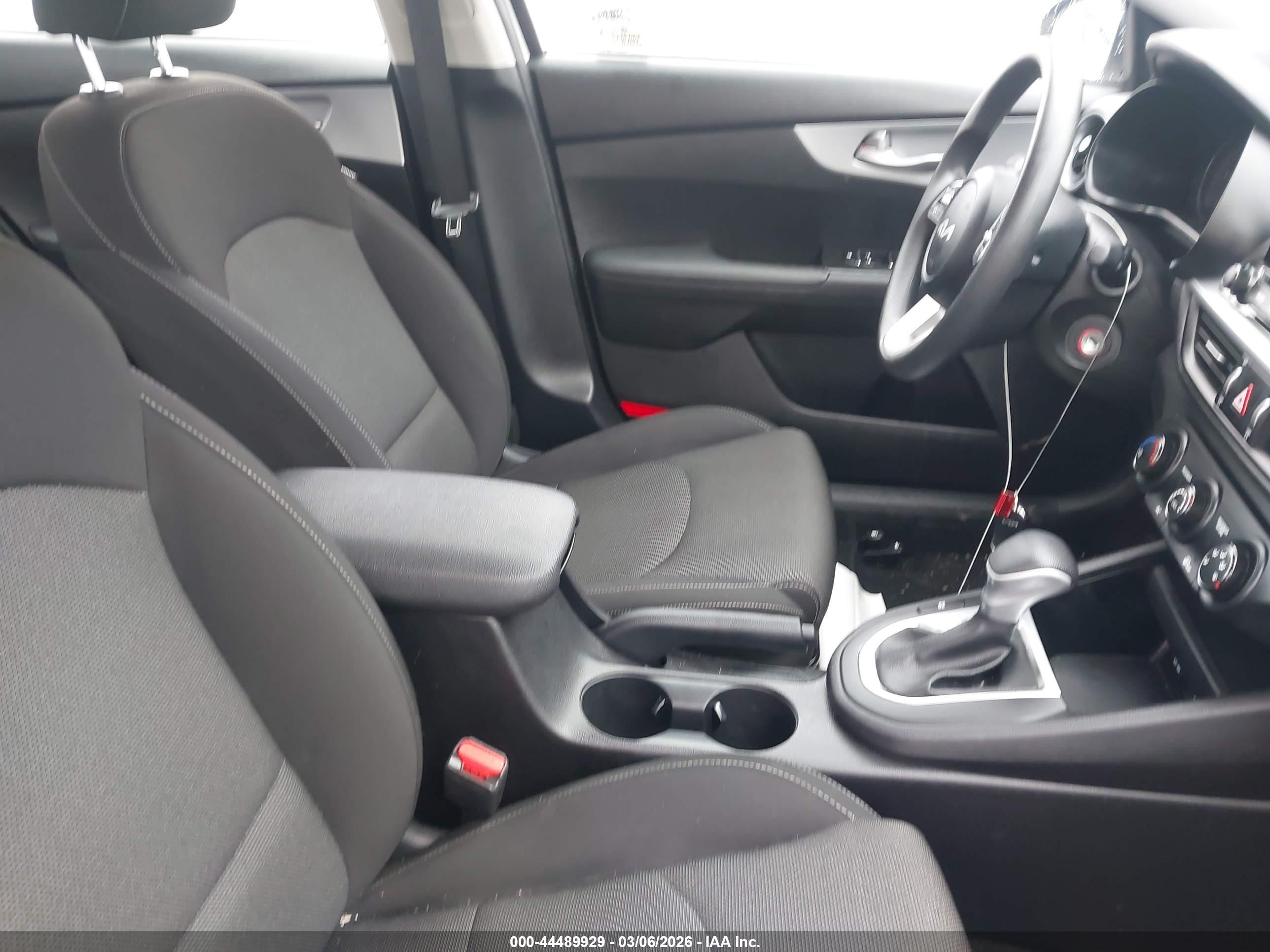 KIA FORTE image 5