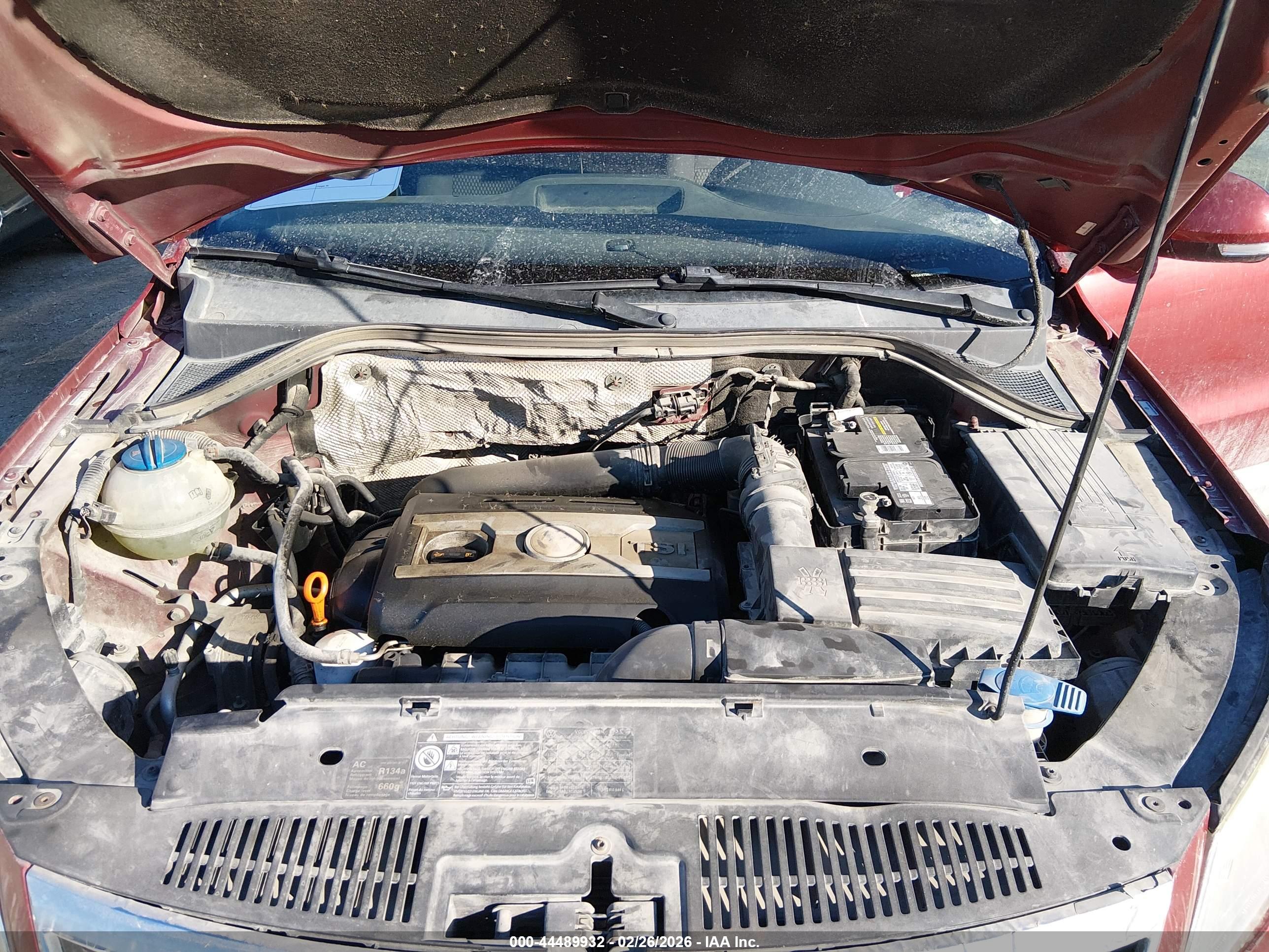 VOLKSWAGEN TIGUAN image 10
