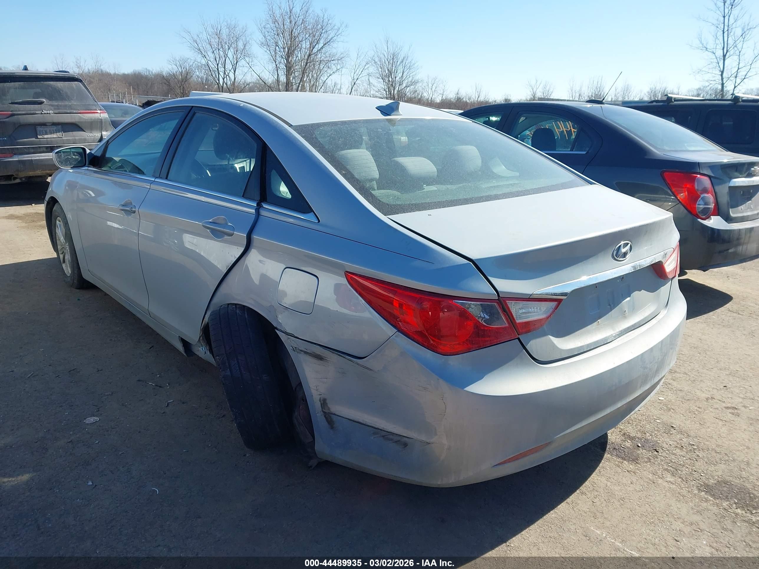 HYUNDAI SONATA image 3