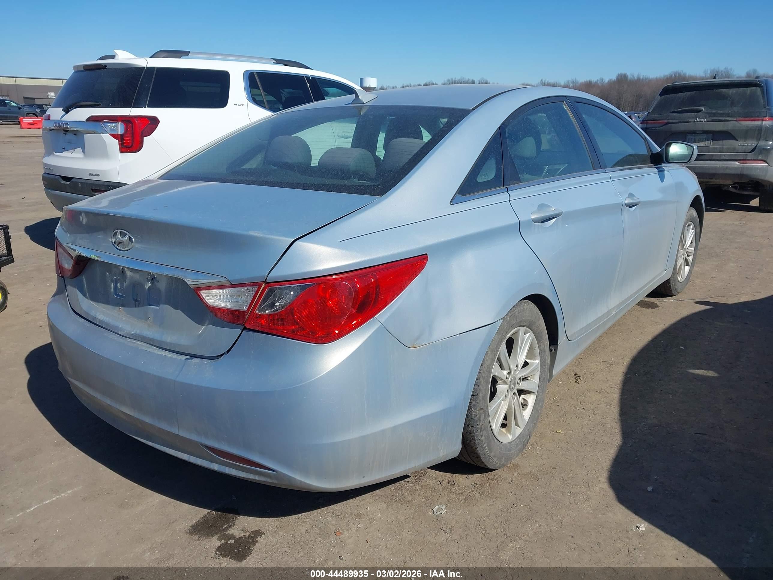HYUNDAI SONATA image 4