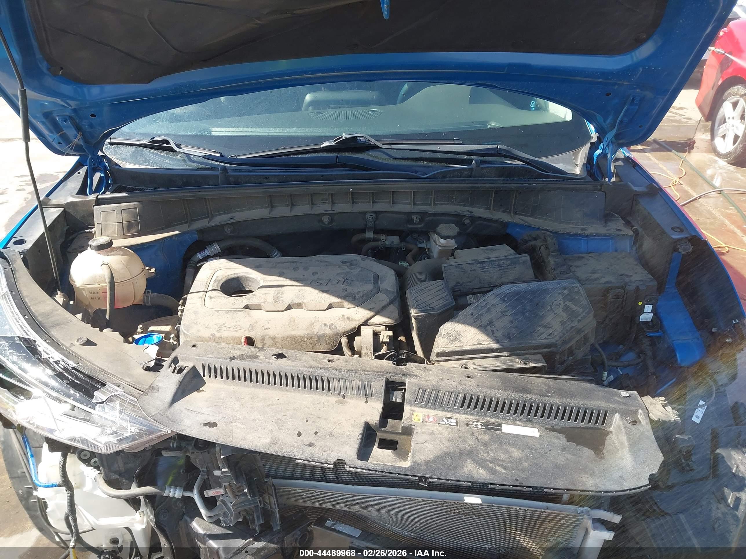 HYUNDAI TUCSON image 10