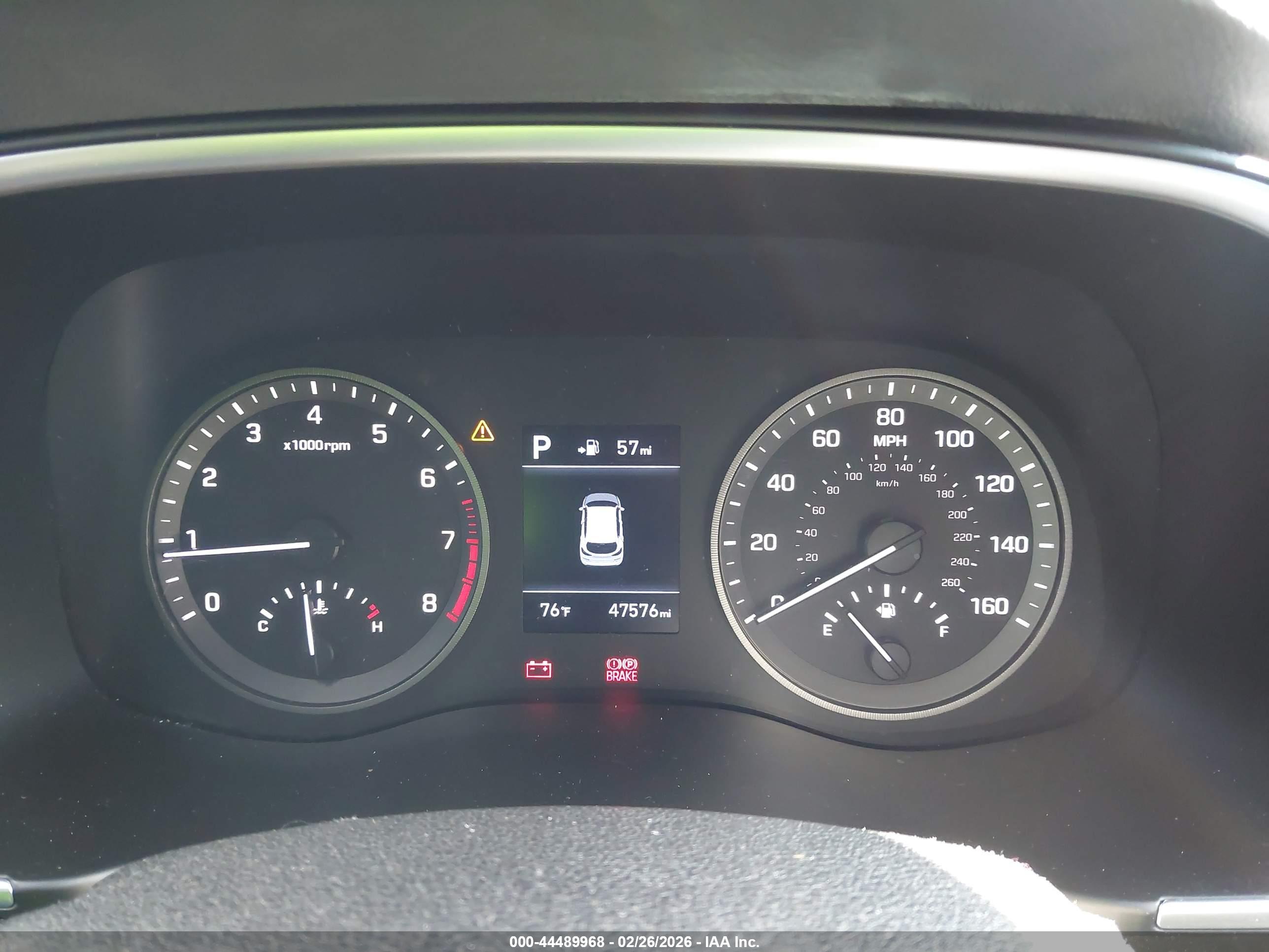 HYUNDAI TUCSON image 7