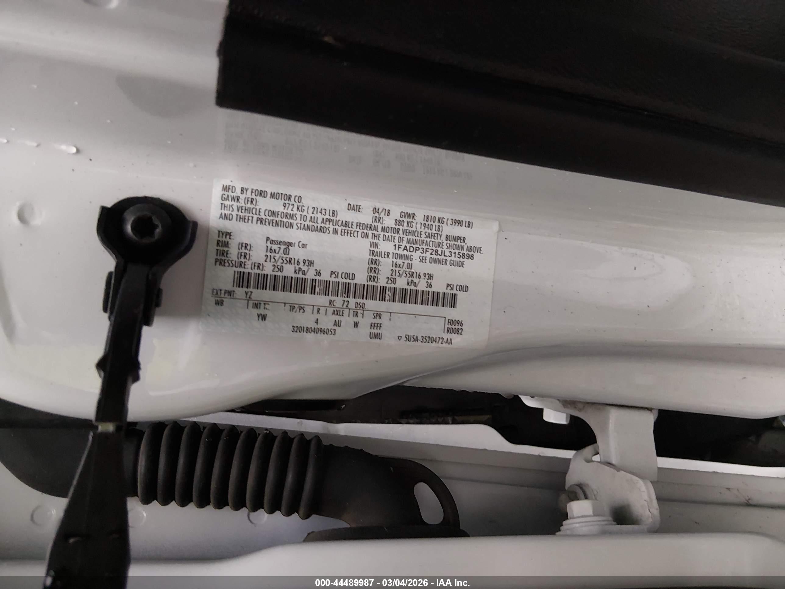 FORD FOCUS image 9