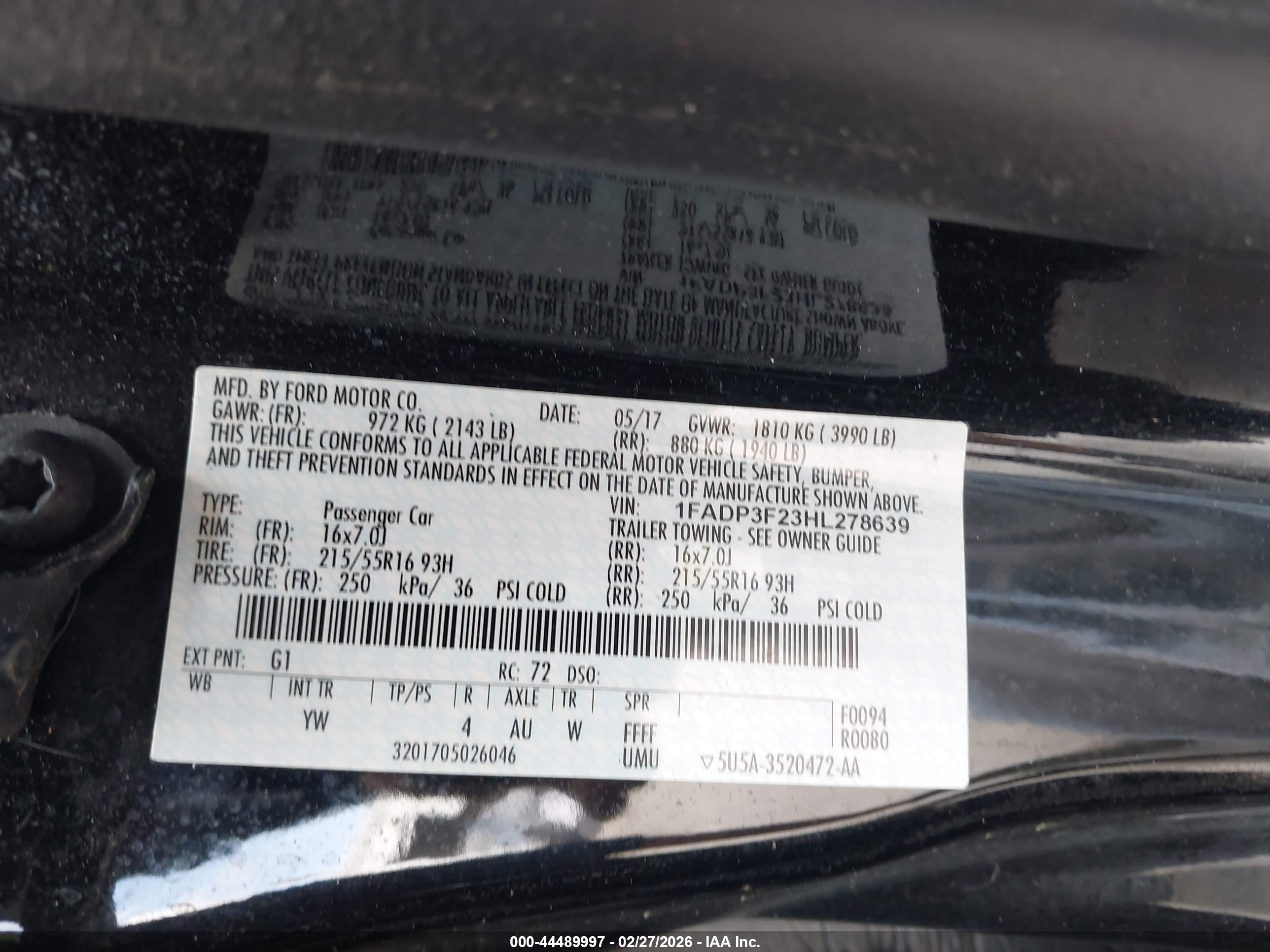 FORD FOCUS image 9
