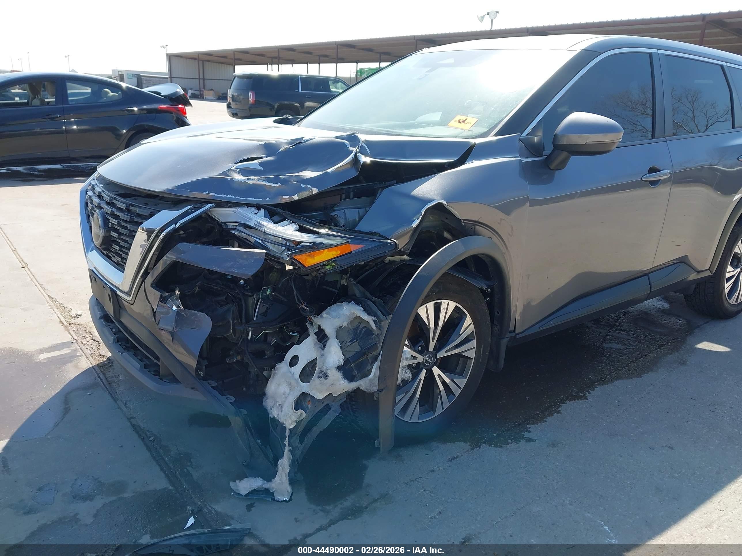 NISSAN ROGUE image 6