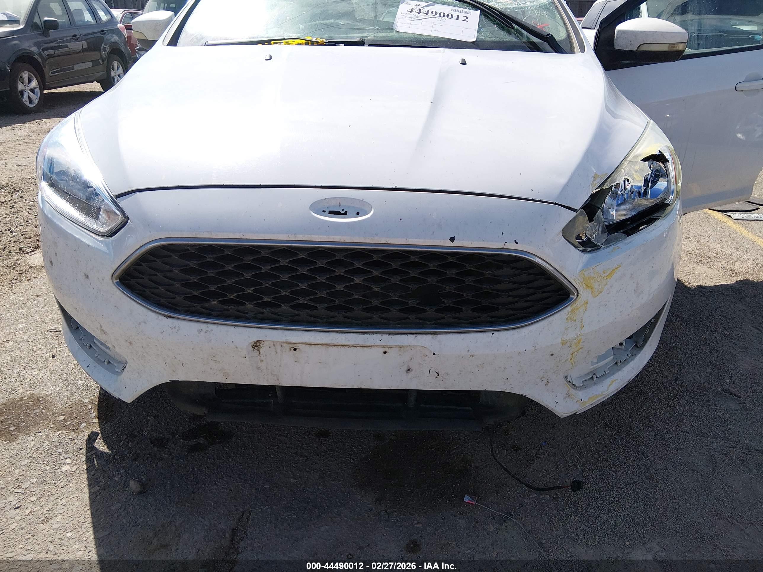 FORD FOCUS image 6