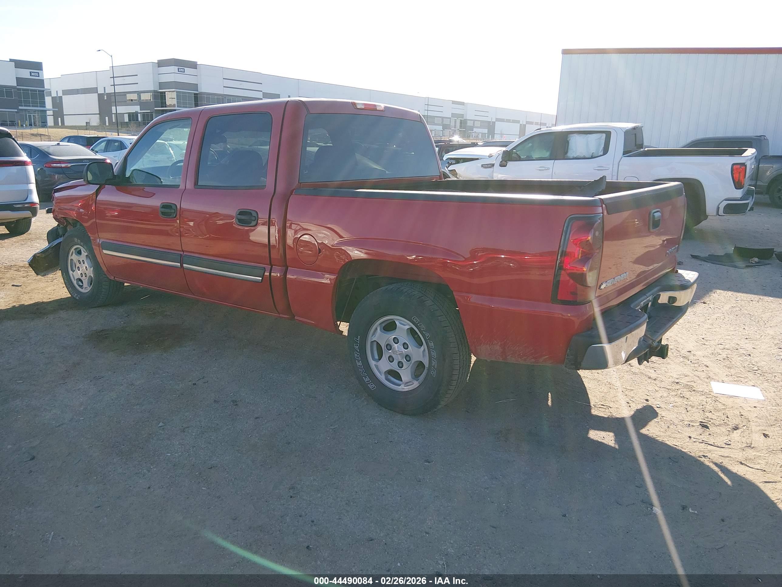 CHEVROLET SILVERADO image 3