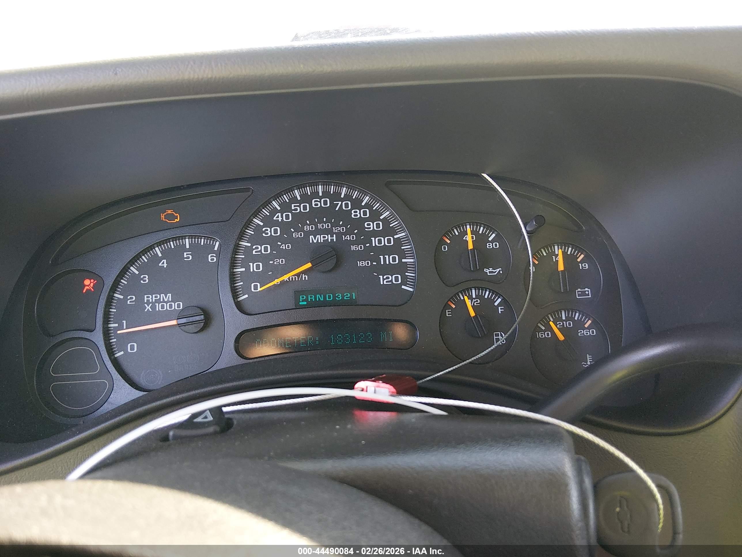 CHEVROLET SILVERADO image 7